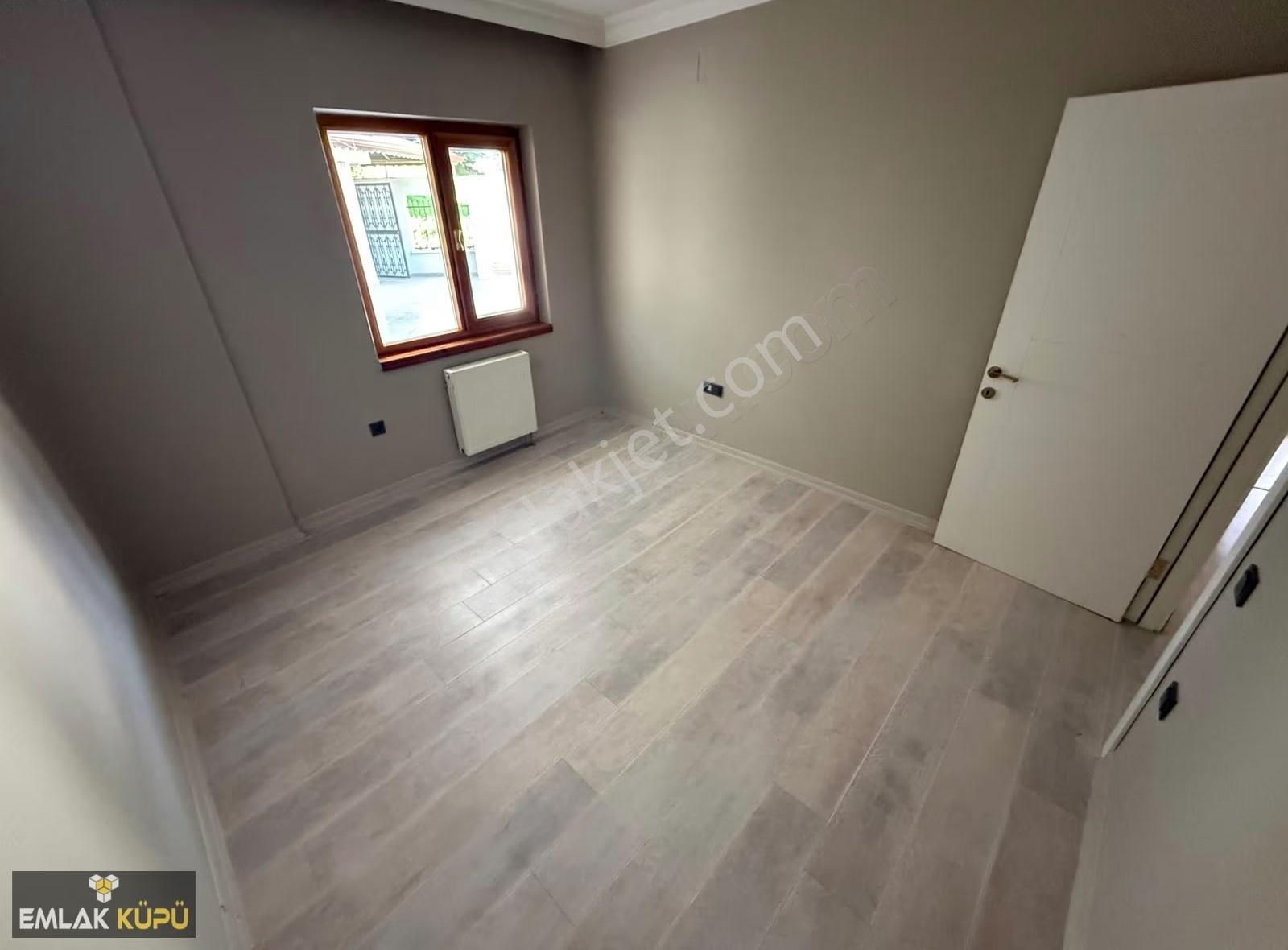 Bağlıcanın Girişinde Mükemmel Konumu İle 4+1 Satılık Villa - Görsel 10