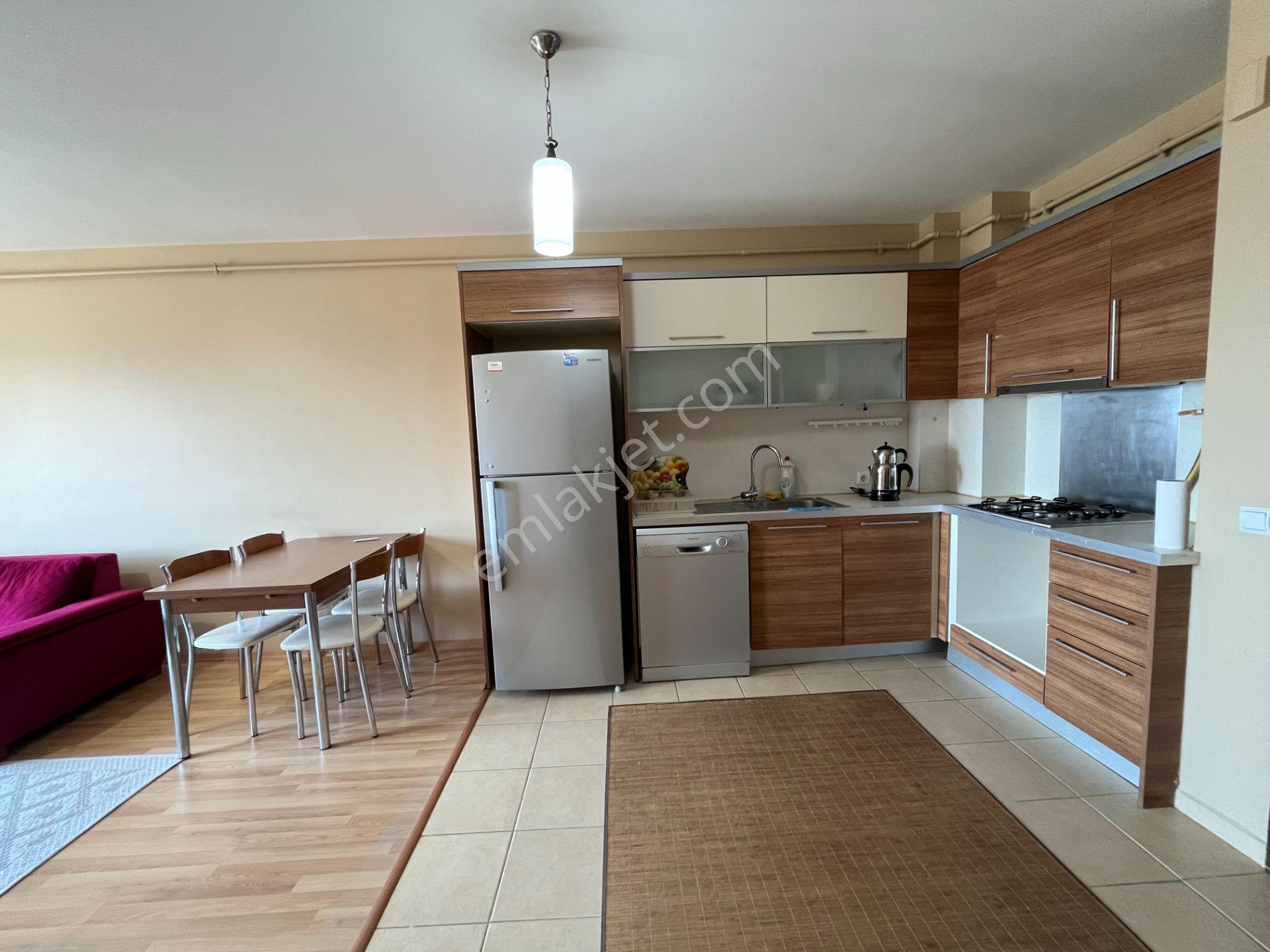 Pendik Yenişehir Dumankaya Trend Sitesi 1+1 Eşyalı Kiralık Daire - Görsel 9