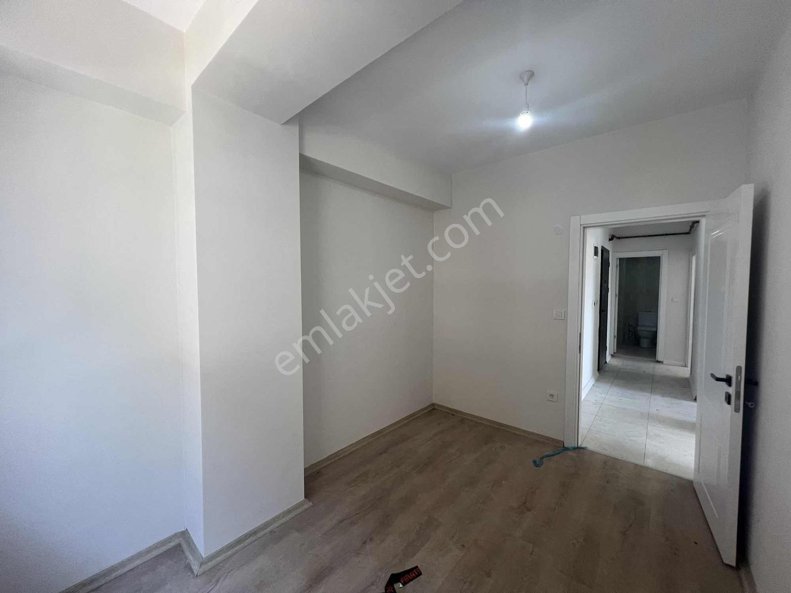 Kapaklı Yunus Emre Mahallesinde 2+1 Ara Kat Sıfır Daire - Görsel 3