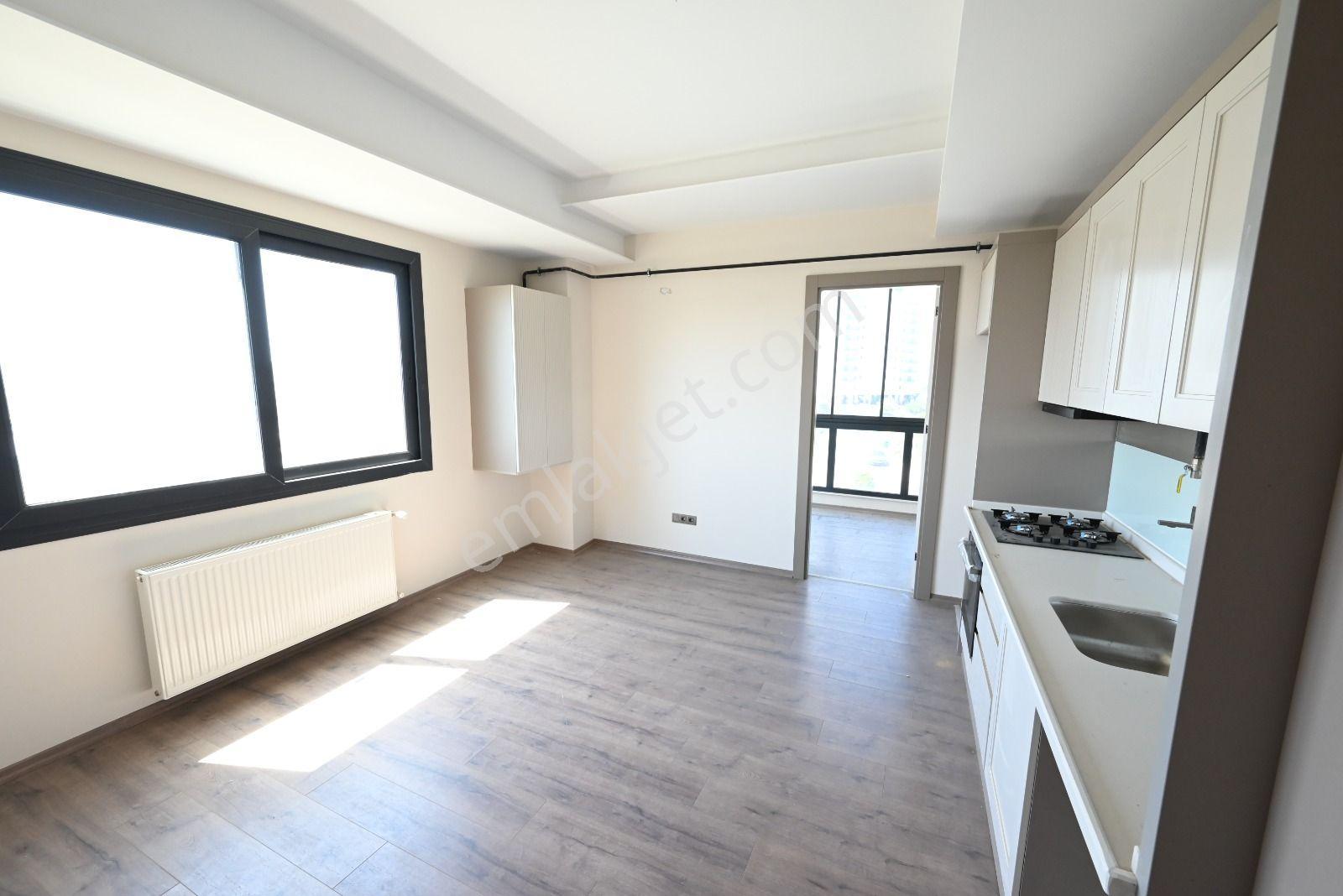Üstünkent'ten Fuatmorel'in Kalbinde Kiralık 1.5+1 Modern Daire - Görsel 17