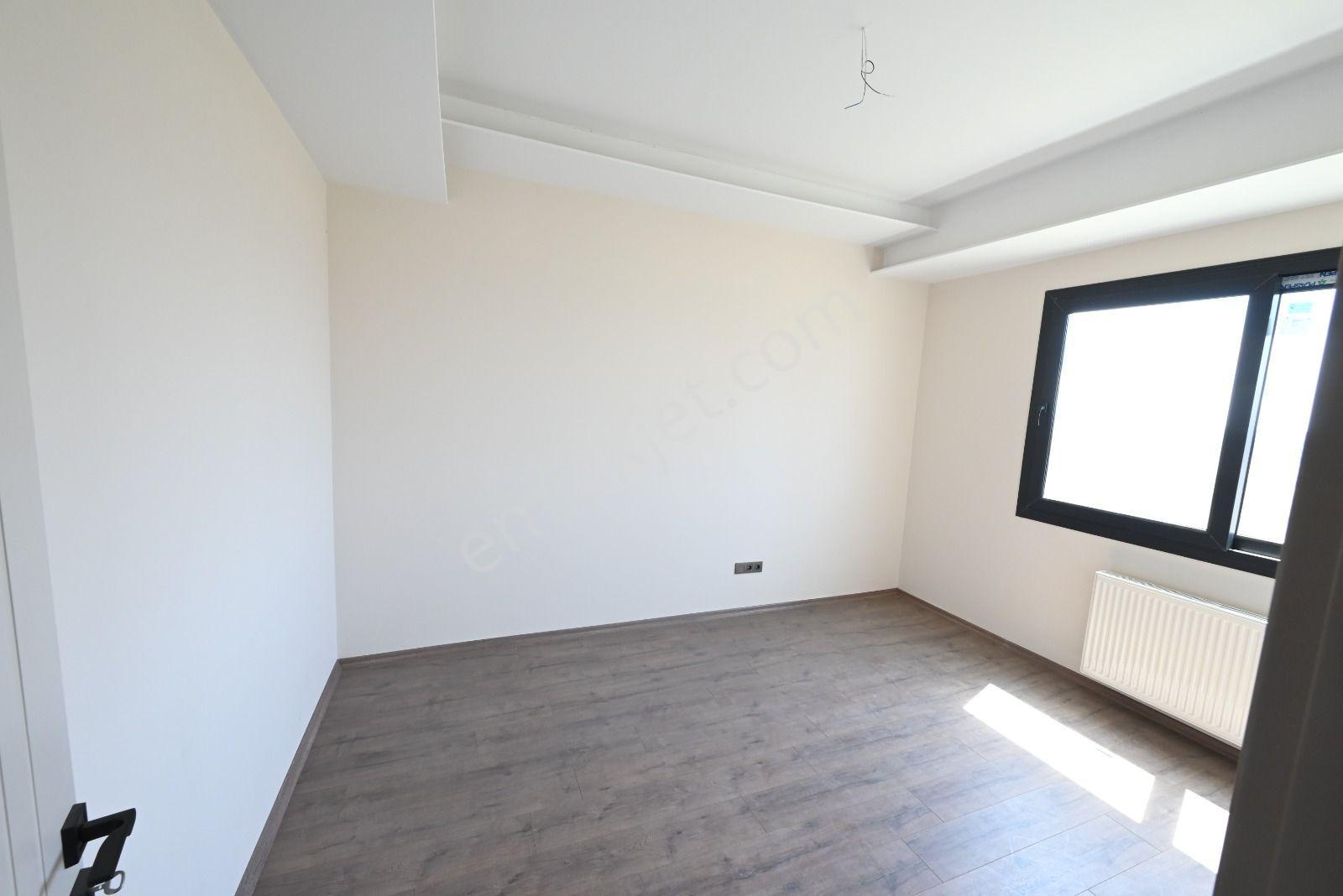 Üstünkent'ten Fuatmorel'in Kalbinde Kiralık 1.5+1 Modern Daire - Görsel 27