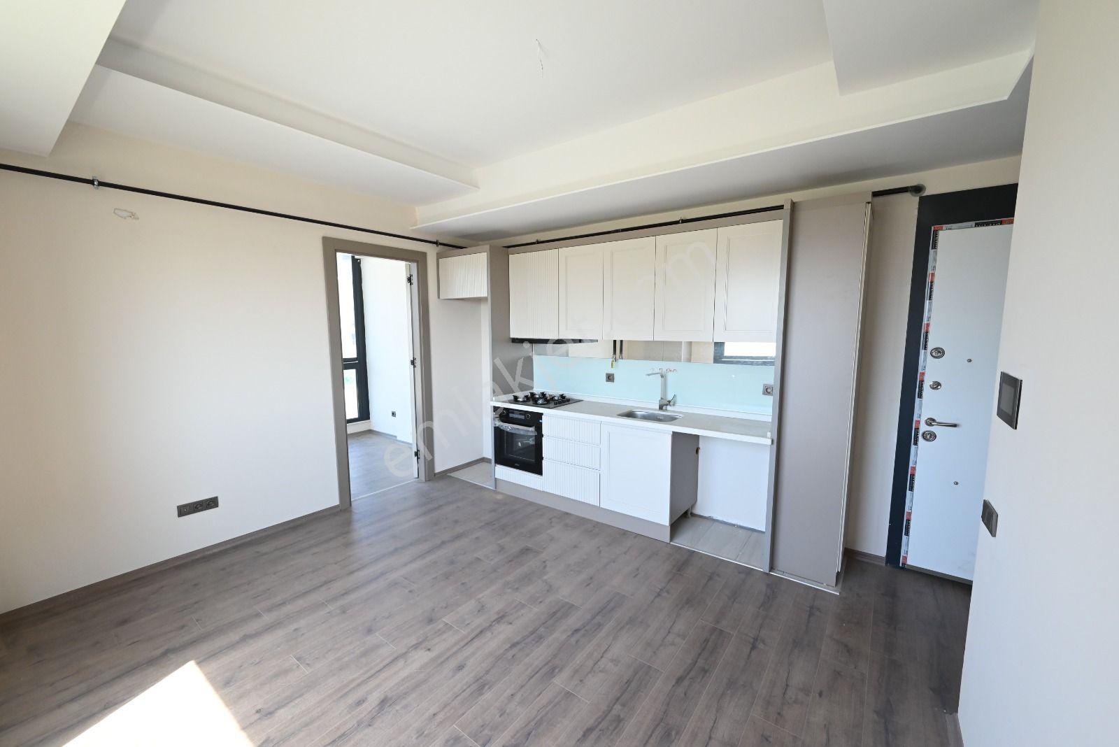 Üstünkent'ten Fuatmorel'in Kalbinde Kiralık 1.5+1 Modern Daire - Görsel 9