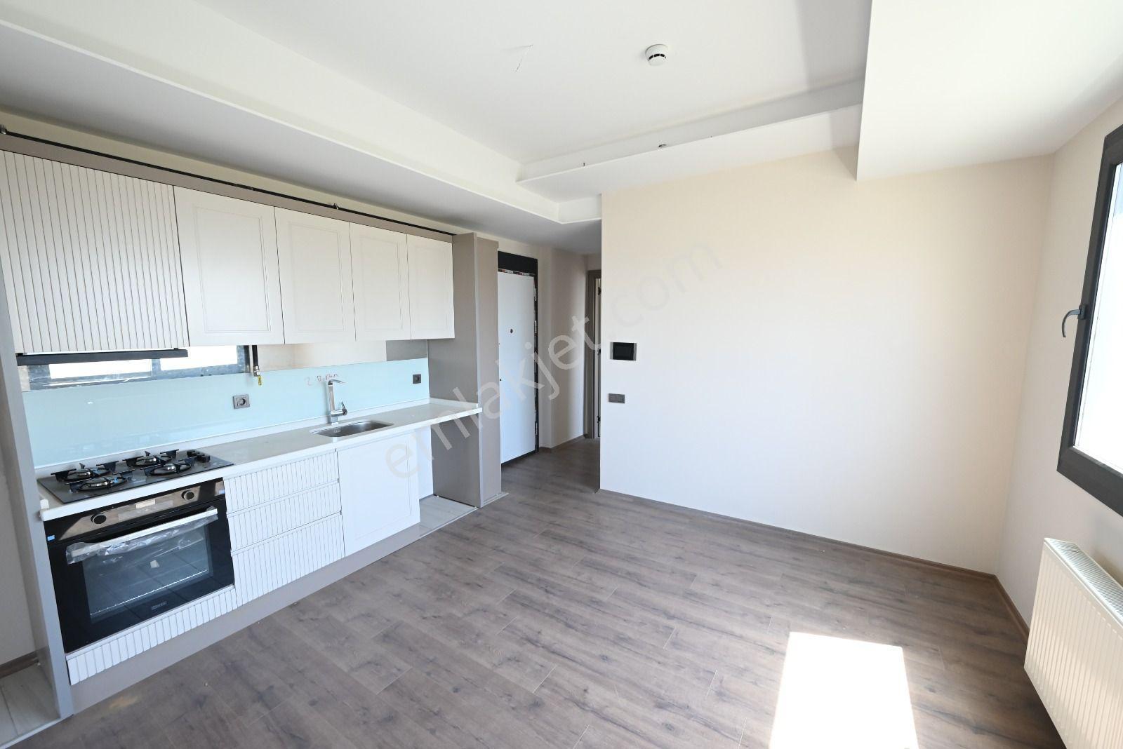 Üstünkent'ten Fuatmorel'in Kalbinde Kiralık 1.5+1 Modern Daire - Görsel 12
