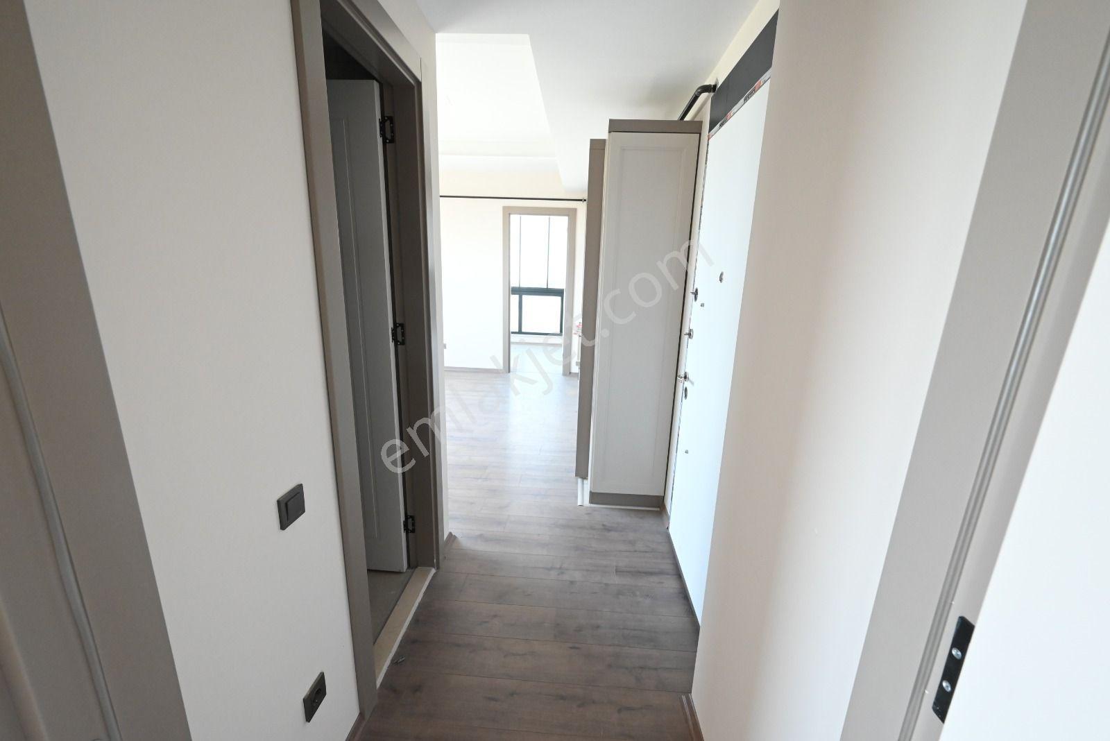 Üstünkent'ten Fuatmorel'in Kalbinde Kiralık 1.5+1 Modern Daire - Görsel 26