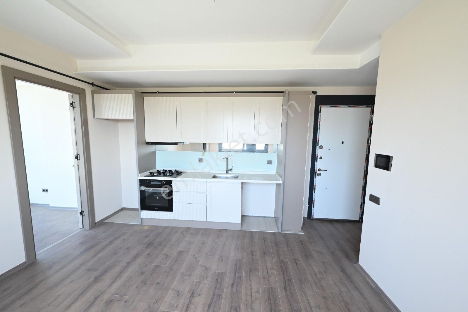 Üstünkent'ten Fuatmorel'in Kalbinde Kiralık 1.5+1 Modern Daire - Görsel 8
