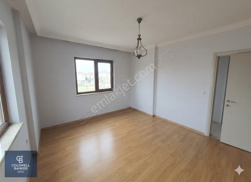 Halkalı Laleşehir Konaklarında 4+1 Satılık Daire - Görsel 5