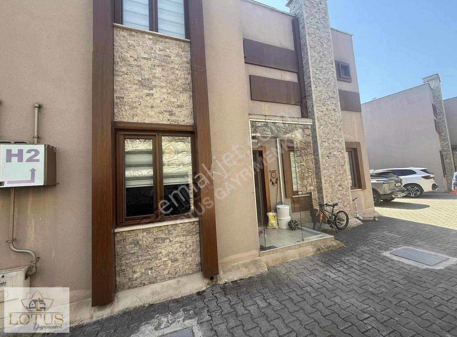 İzmit Tüysüzler Vera Lıfe Sitesi Oturuma Hazır4+1 Müstakil Villa - Görsel 7