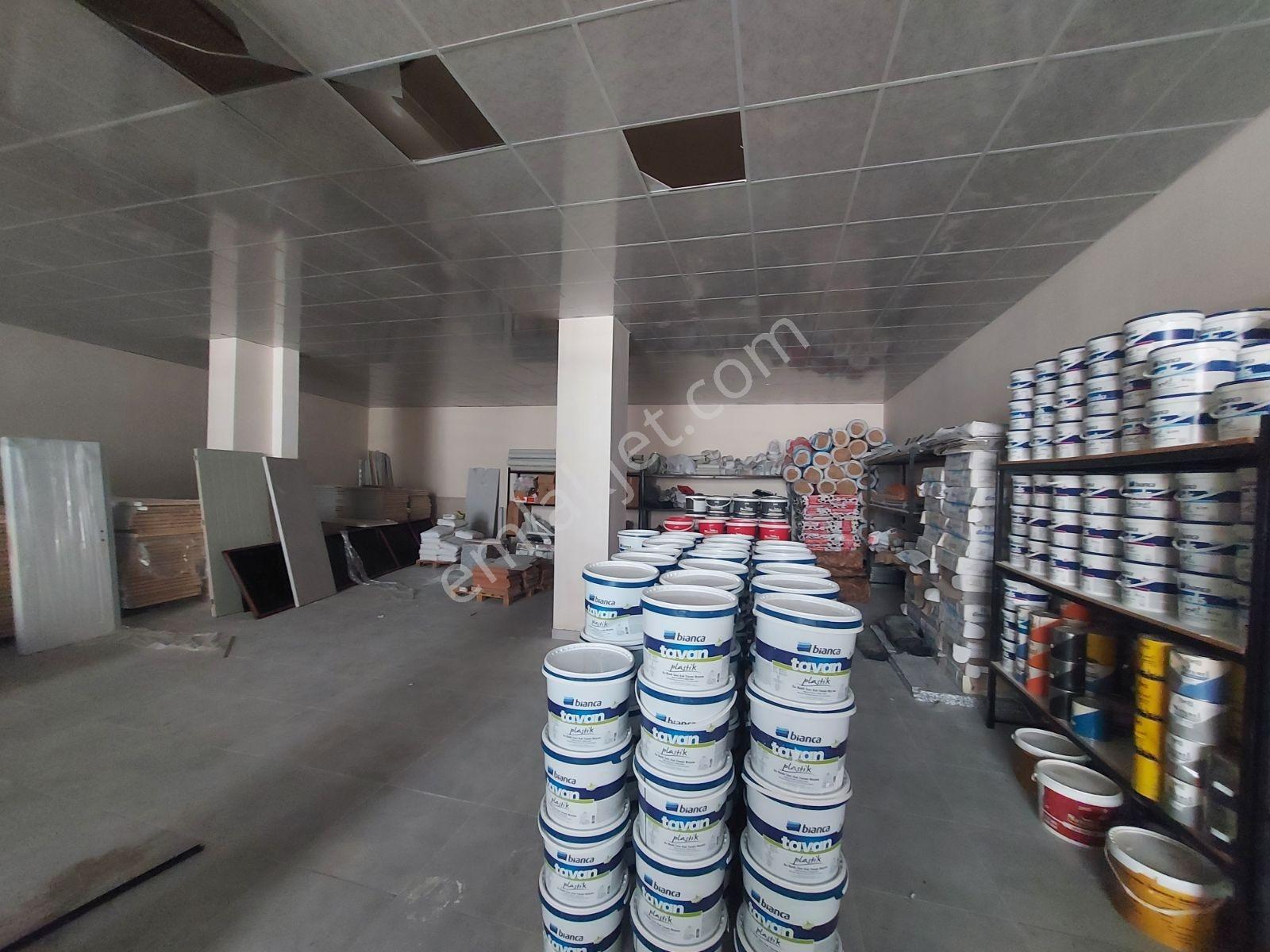 Bayraklı Alpaslan Mah. Her İşe Uygun 270 M2 Kiralık Dükkan !!! - Görsel 16
