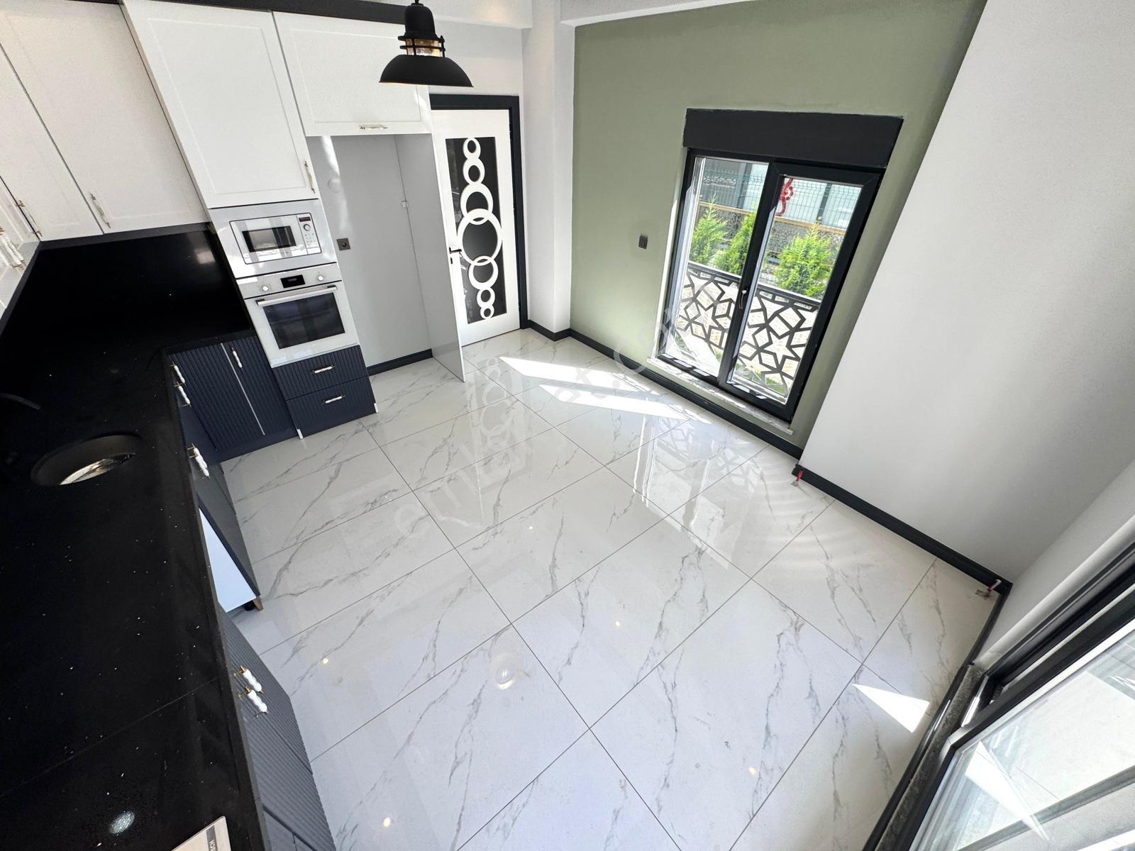 🏡 Referans'tan Zeytinli'de Doğa Manzaralı Ön Cephe Modern Tasarımlı 4+1 Villa - Görsel 12