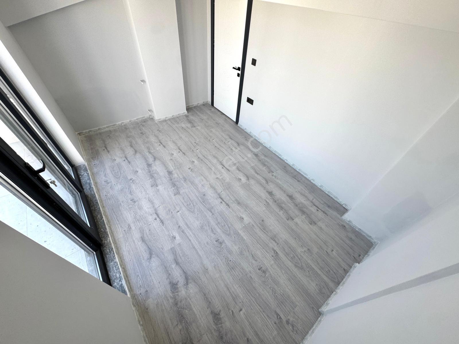 🏡 Referans'tan Zeytinli'de Doğa Manzaralı Ön Cephe Modern Tasarımlı 4+1 Villa - Görsel 32