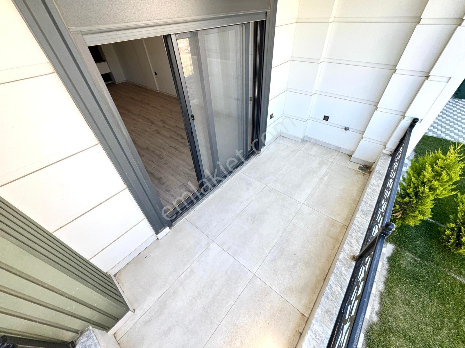 🏡 Referans'tan Zeytinli'de Doğa Manzaralı Ön Cephe Modern Tasarımlı 4+1 Villa - Görsel 17