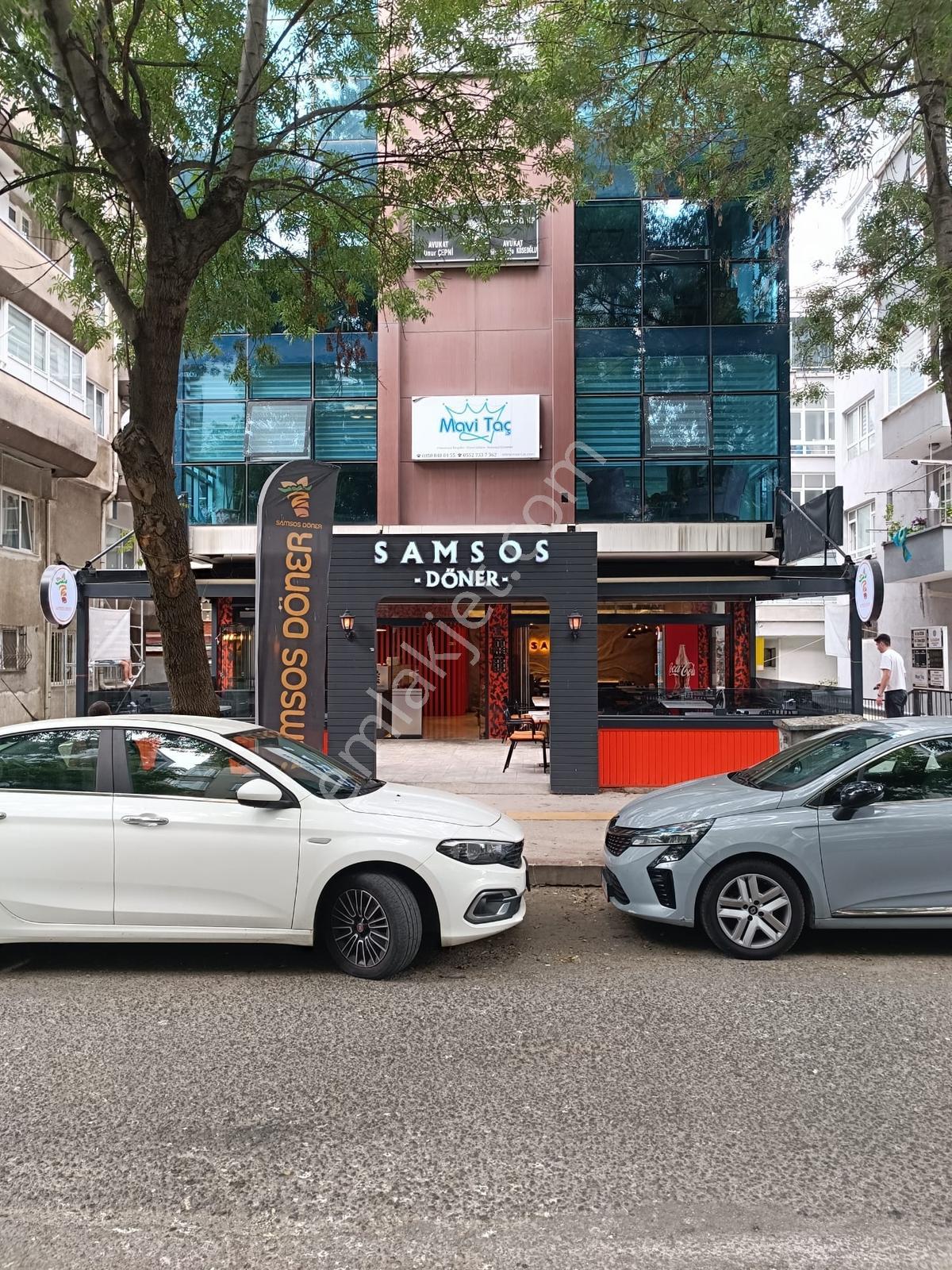 Saadet Caddesi'nde Kiracılı Satılık Dükkan - Görsel 10