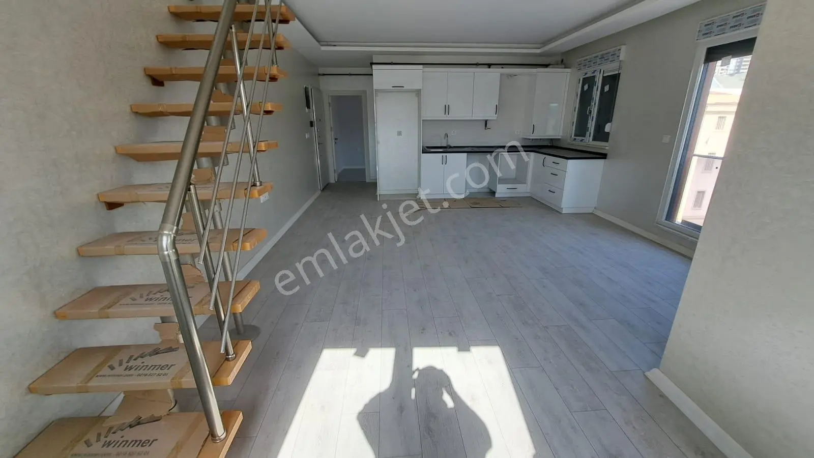 Uğur&uzman'dan Çınar'da 2+2 Teraslı Çift Girişli Kiralık Dubleks - Görsel 3