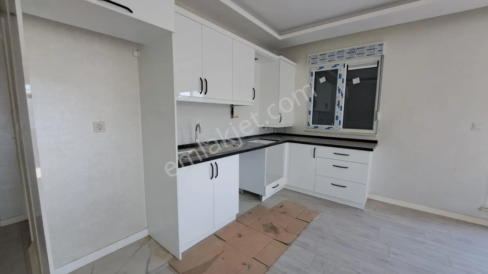 Uğur&uzman'dan Çınar'da 2+2 Teraslı Çift Girişli Kiralık Dubleks - Görsel 4