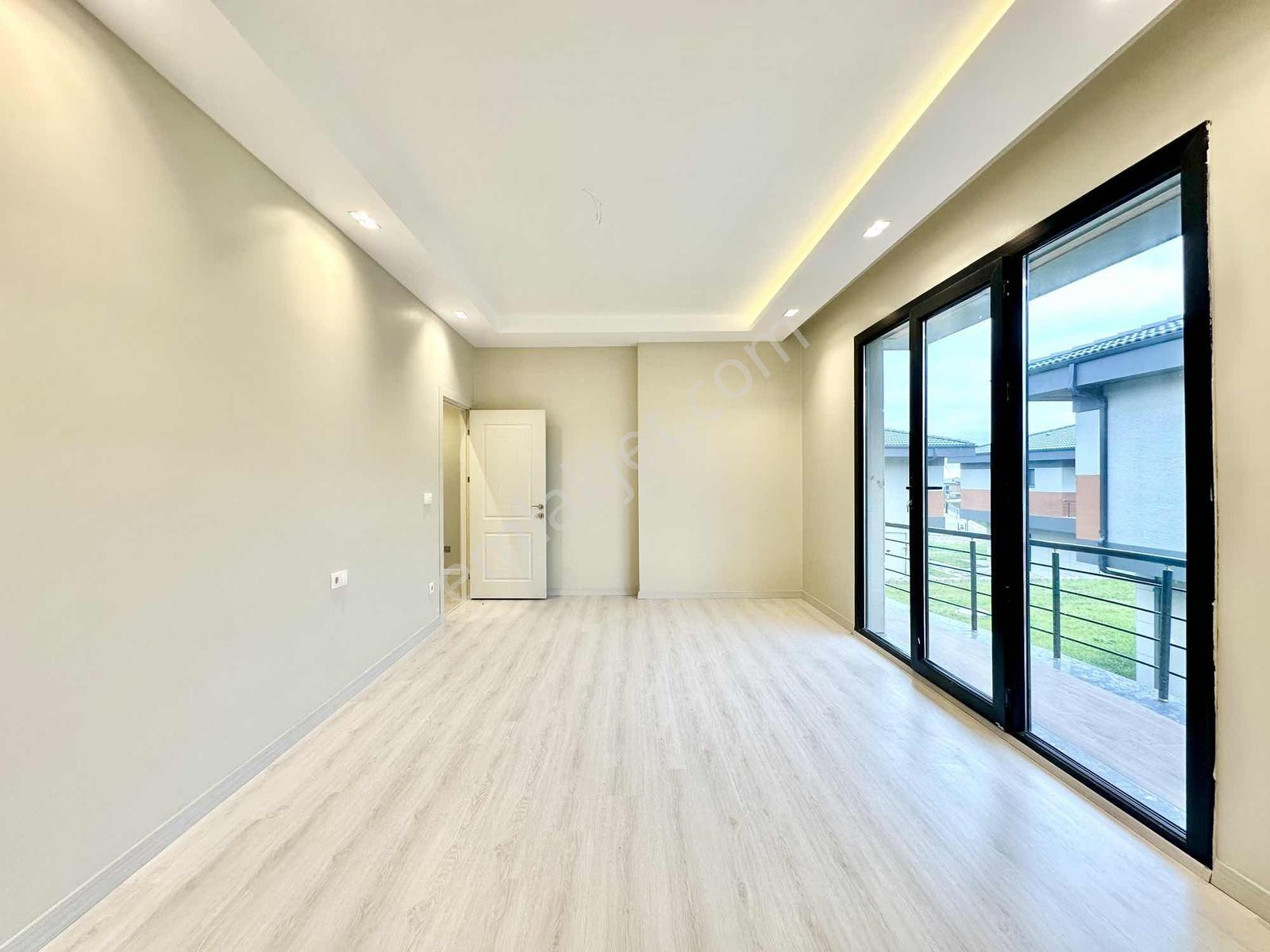 [kassel Yapı]iskanlı-580m2 Bahçe-sauna-havuz-köşe Müstakil Villa - Görsel 32