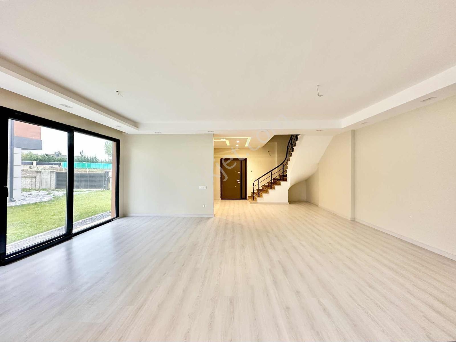 [kassel Yapı]iskanlı-580m2 Bahçe-sauna-havuz-köşe Müstakil Villa - Görsel 23