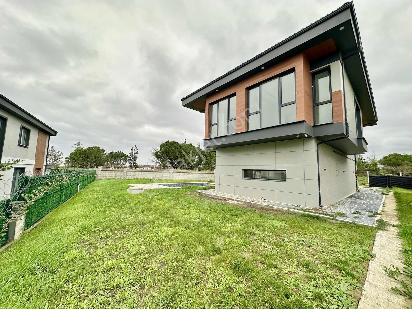 [kassel Yapı]iskanlı-580m2 Bahçe-sauna-havuz-köşe Müstakil Villa - Görsel 14