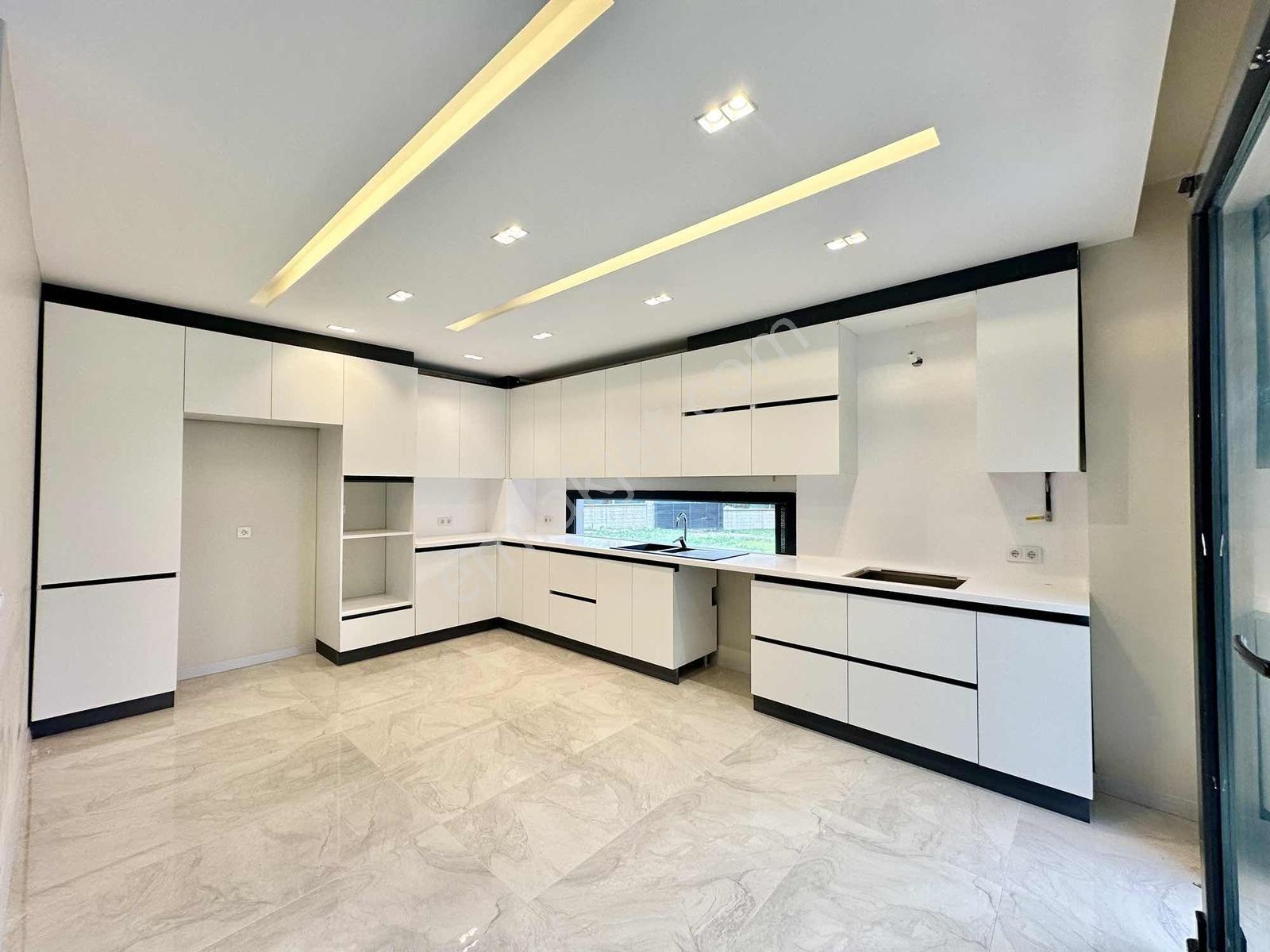 [kassel Yapı]iskanlı-580m2 Bahçe-sauna-havuz-köşe Müstakil Villa - Görsel 15