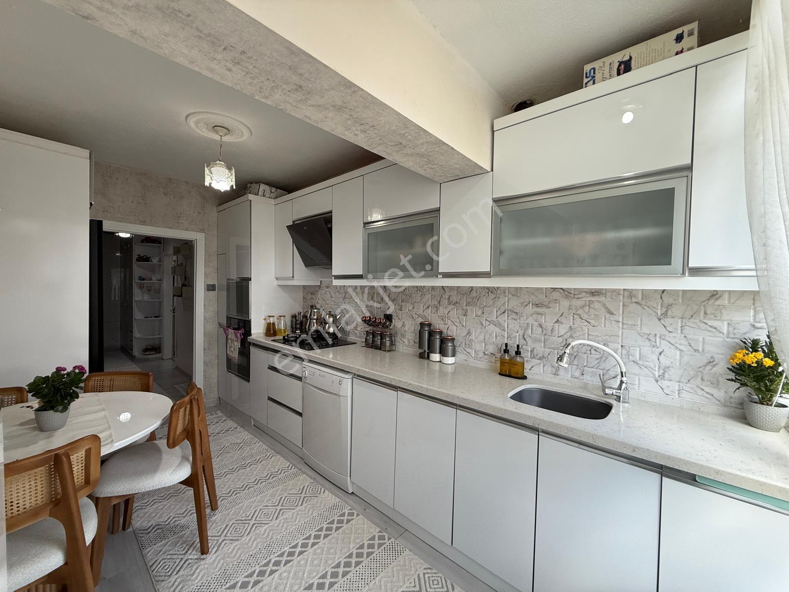 Han Gayrimenkulden Cadde Üzeri 3+1 Full Yapılı Satılık Daire - Görsel 22
