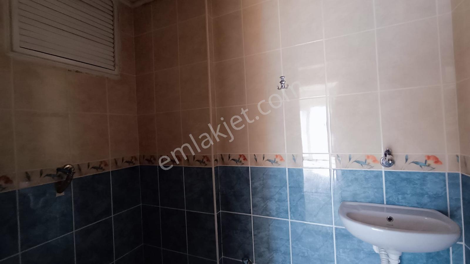 Mevlana Nişantaşı Caddesi Okular Bölgesinde 4+1 Kiralık Daire - Görsel 23