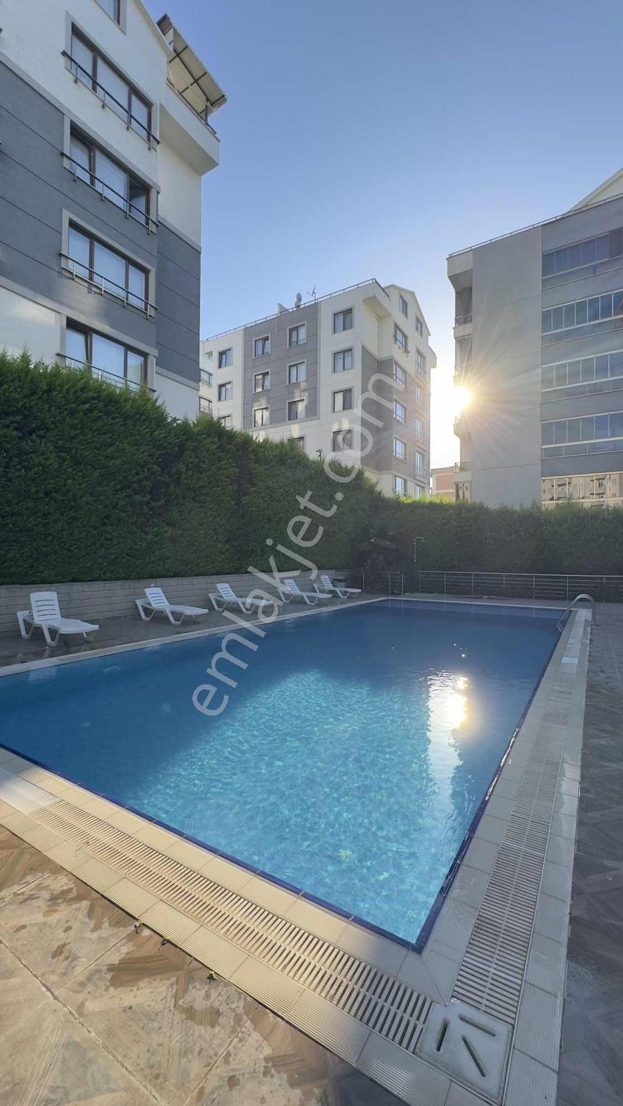 Dumlupınar Mh.ütopya Sitesi 4+1 Ara Kat Daire - Görsel 31