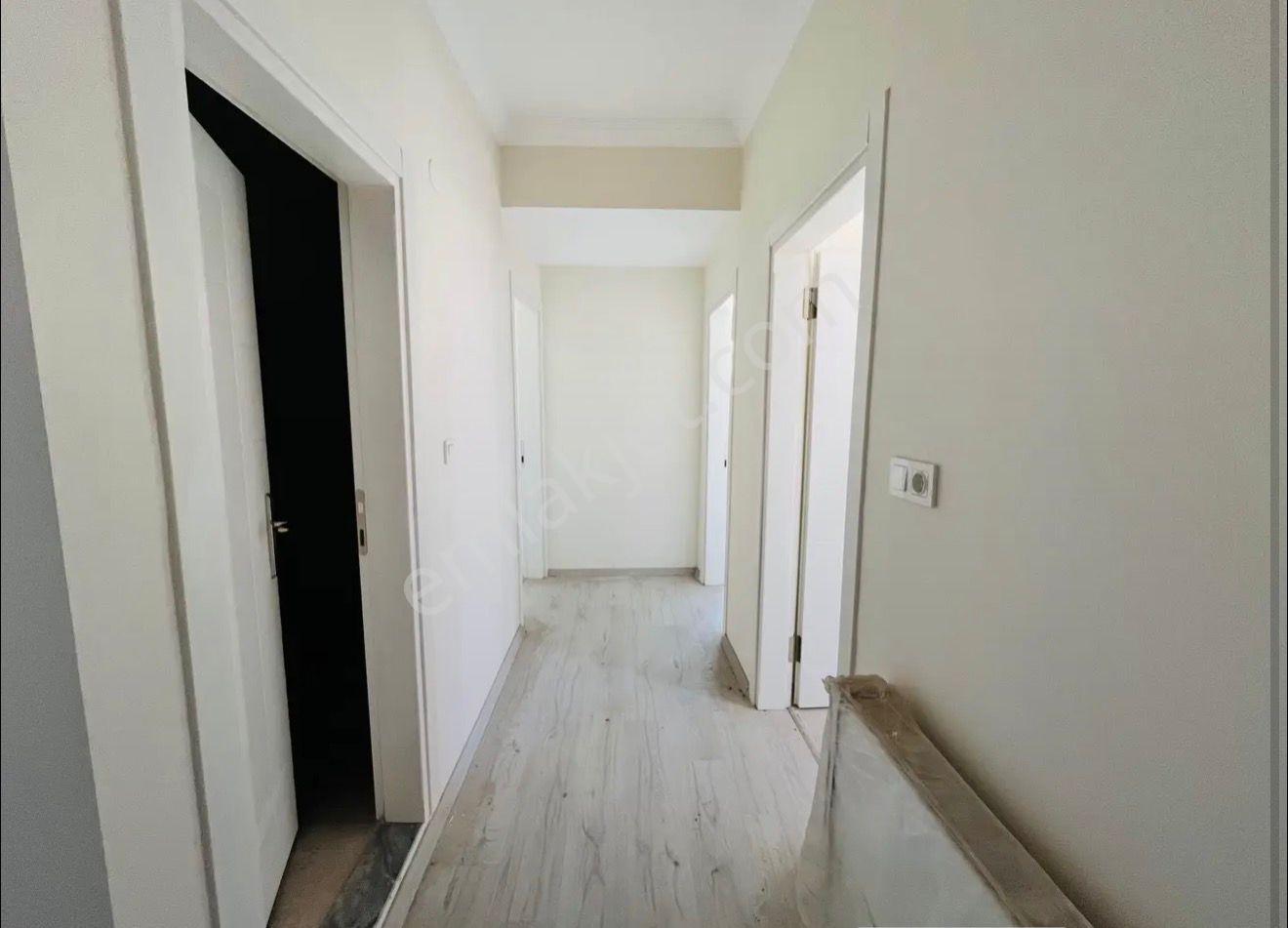 Sahile Yakın Satılık Yeni Binada 3+1 Keyifli Daire ***boş*** - Görsel 2