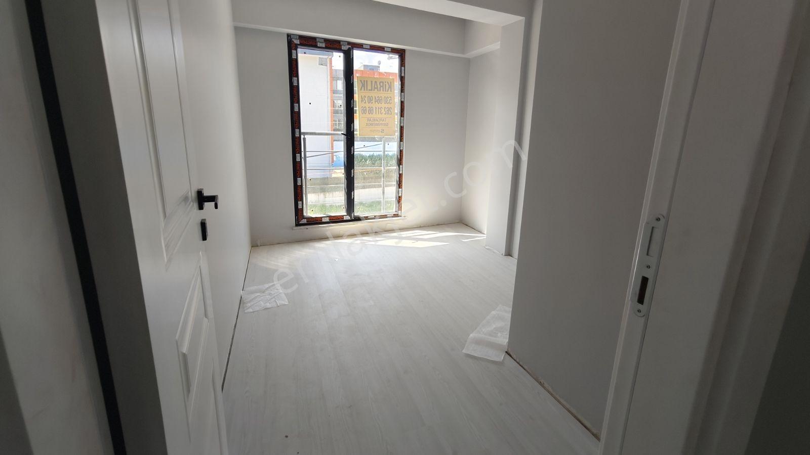 Tarcanlar'dan Kiralık Basiskele Barbaros Mah 2+1 Arakat Daire - Görsel 13