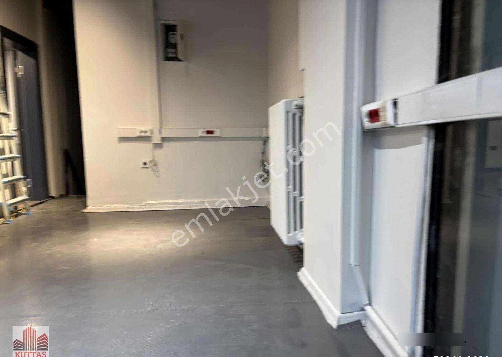 Kuttaş'tan Ayrancı Tomurcuk Sokak Köşe Başı Kiralık Dükkan - Görsel 5