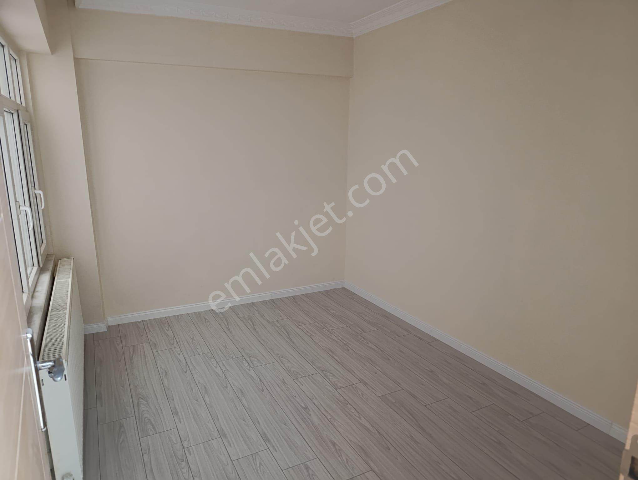 Sahibinden Kök Tapu 4 Oda + 1 Çamaşır Odası Şehir Merkezinde - Görsel 12