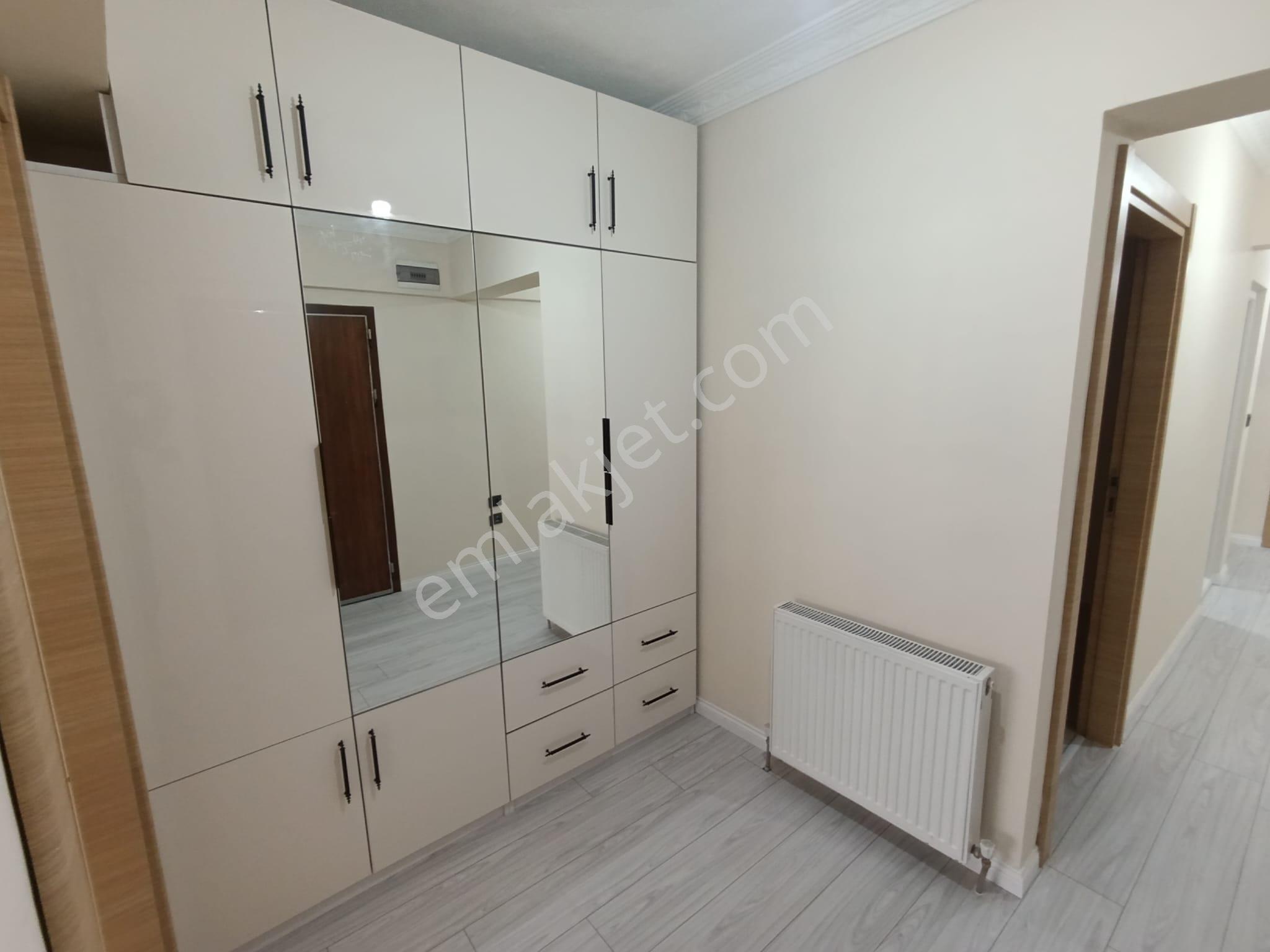 Sahibinden Kök Tapu 4 Oda + 1 Çamaşır Odası Şehir Merkezinde - Görsel 14