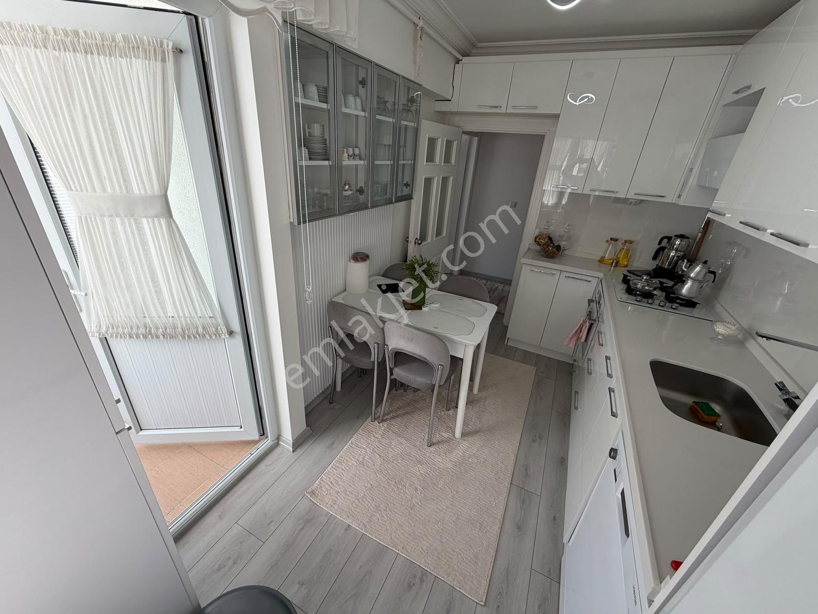 Pınarbaşı Mahallesin'de Katta Full Yapılı Asansörlü 3+1 Daire - Görsel 11