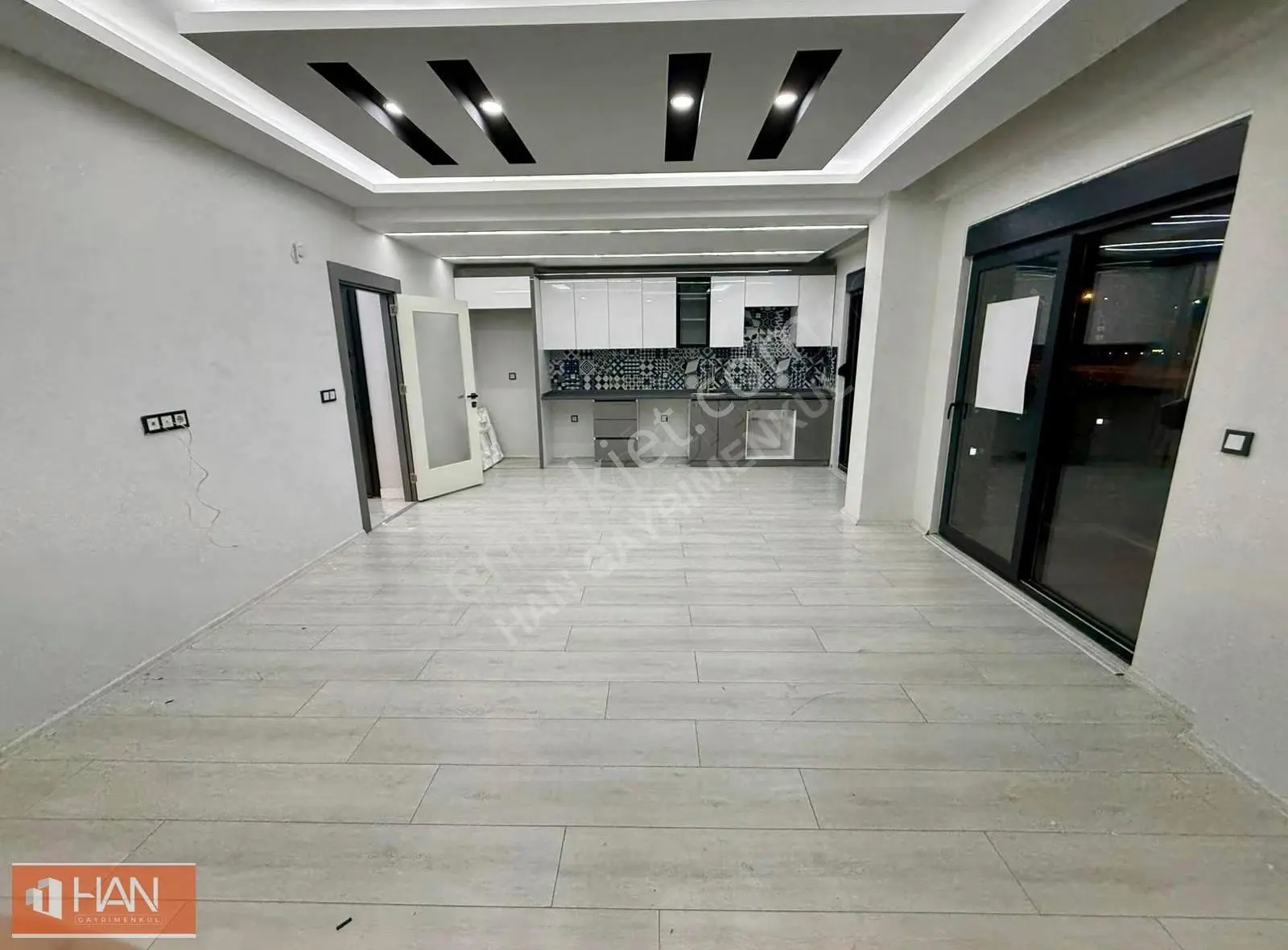 Fevzi Çakmak Mah. Şehir Hastanesi Yakını 1+1 Ultra Lüks Havuzlu
