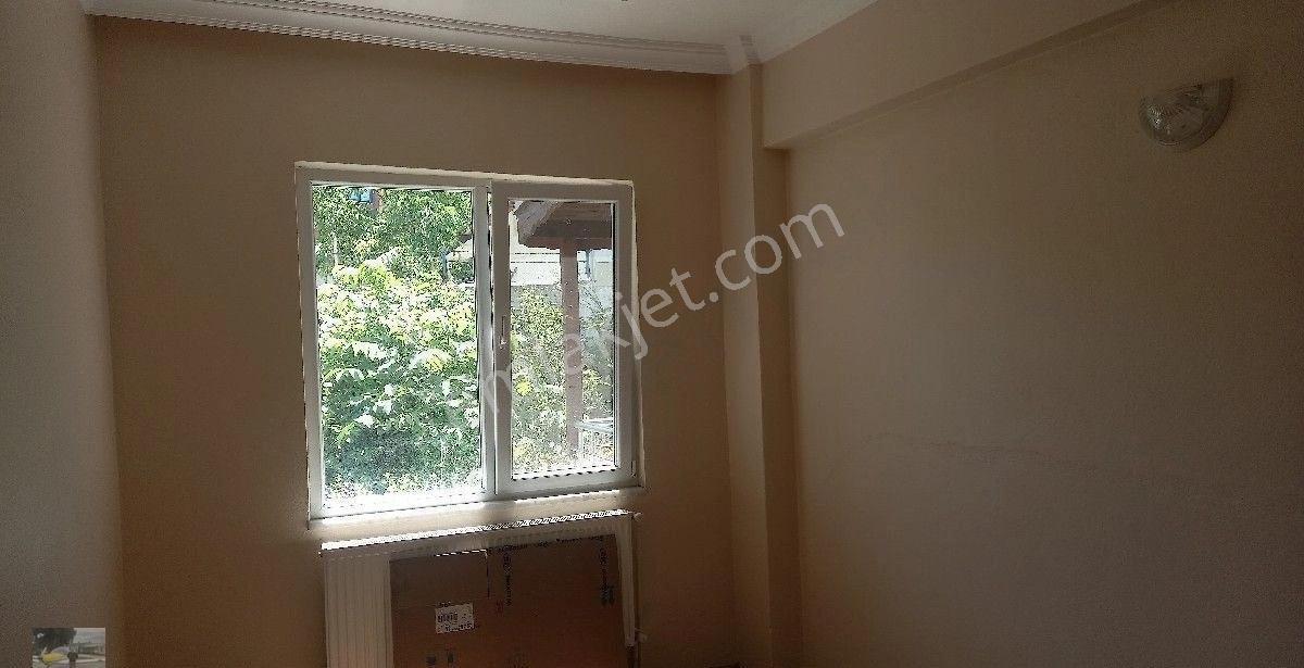 Kiralık 2+1 72 M2 Bahçeli Dairemiz... - Görsel 2