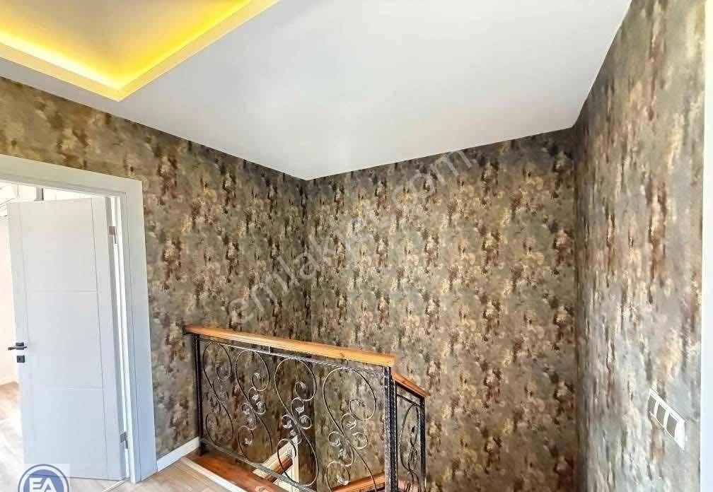 Soğucak Havuzlu Site İçerisinde 3+1 Geniş Villa - Görsel 21