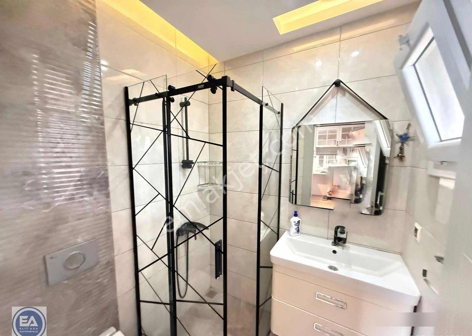 Soğucak Havuzlu Site İçerisinde 3+1 Geniş Villa