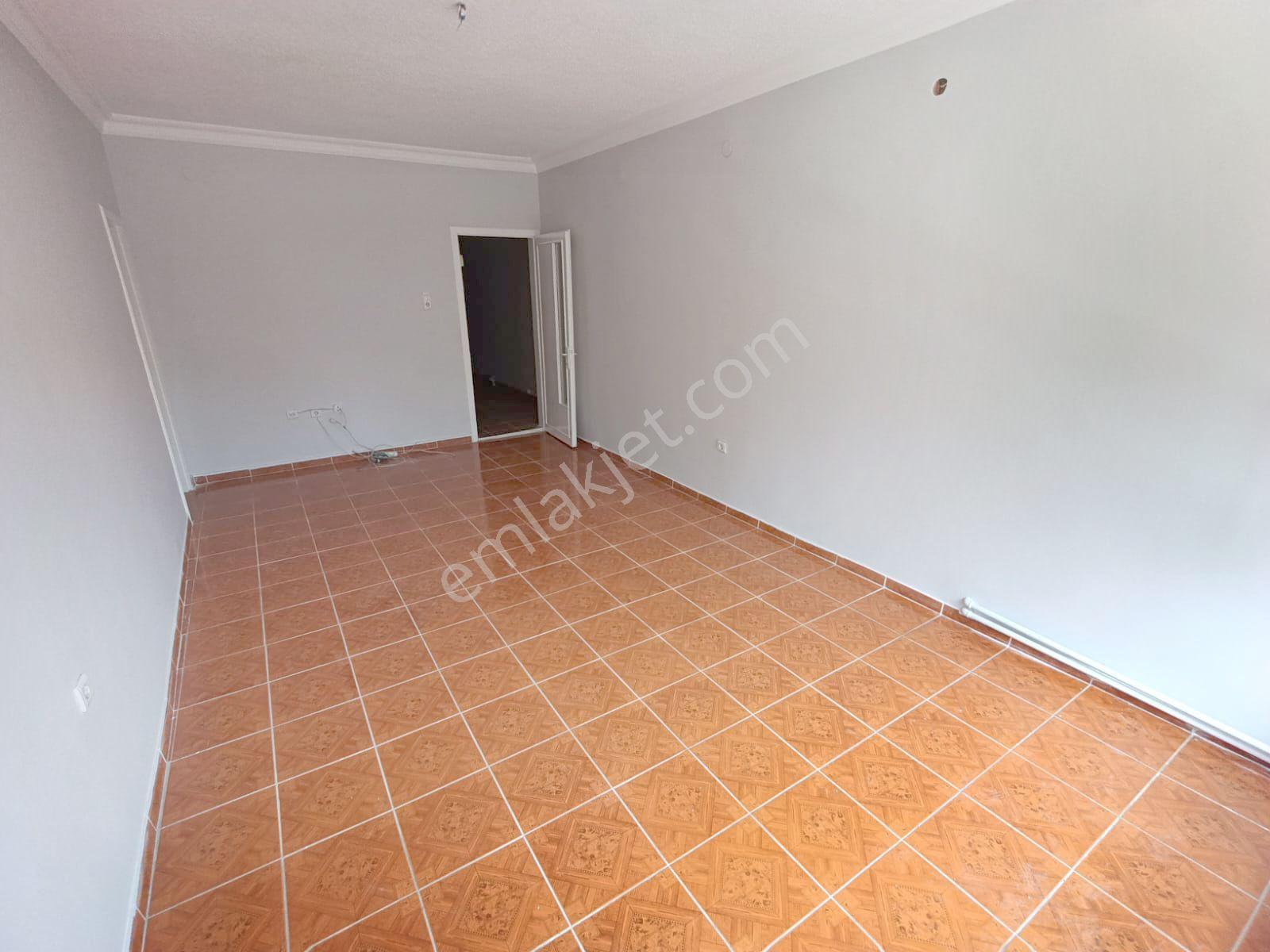 Etlik Şehir Hastanesi Ve Gata Yakını Aşağı Eğlencede 1.katta 3+1 Kiralık Boş Daire - Görsel 4
