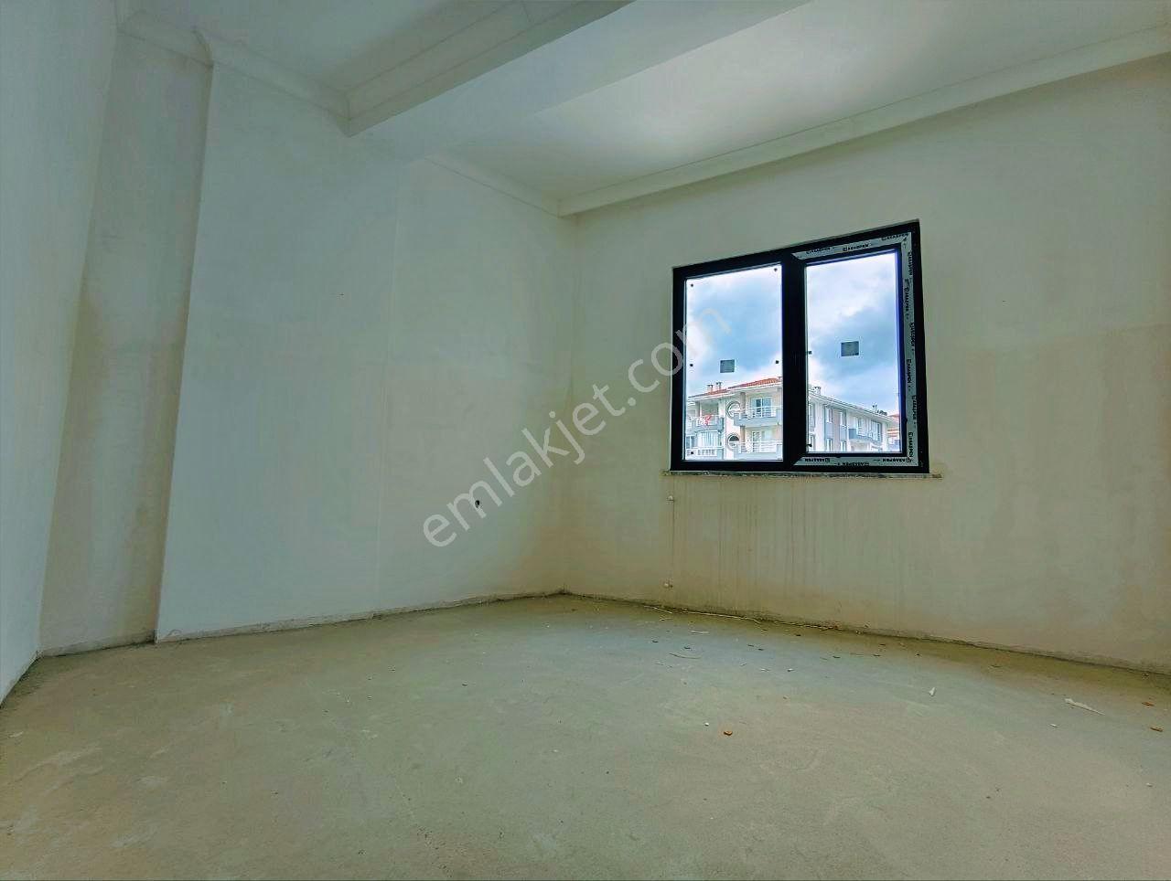 Uytundan Edremit Gazicelalde Arakat 1 Aya Teslim Sıfır 2+1 Daire - Görsel 34