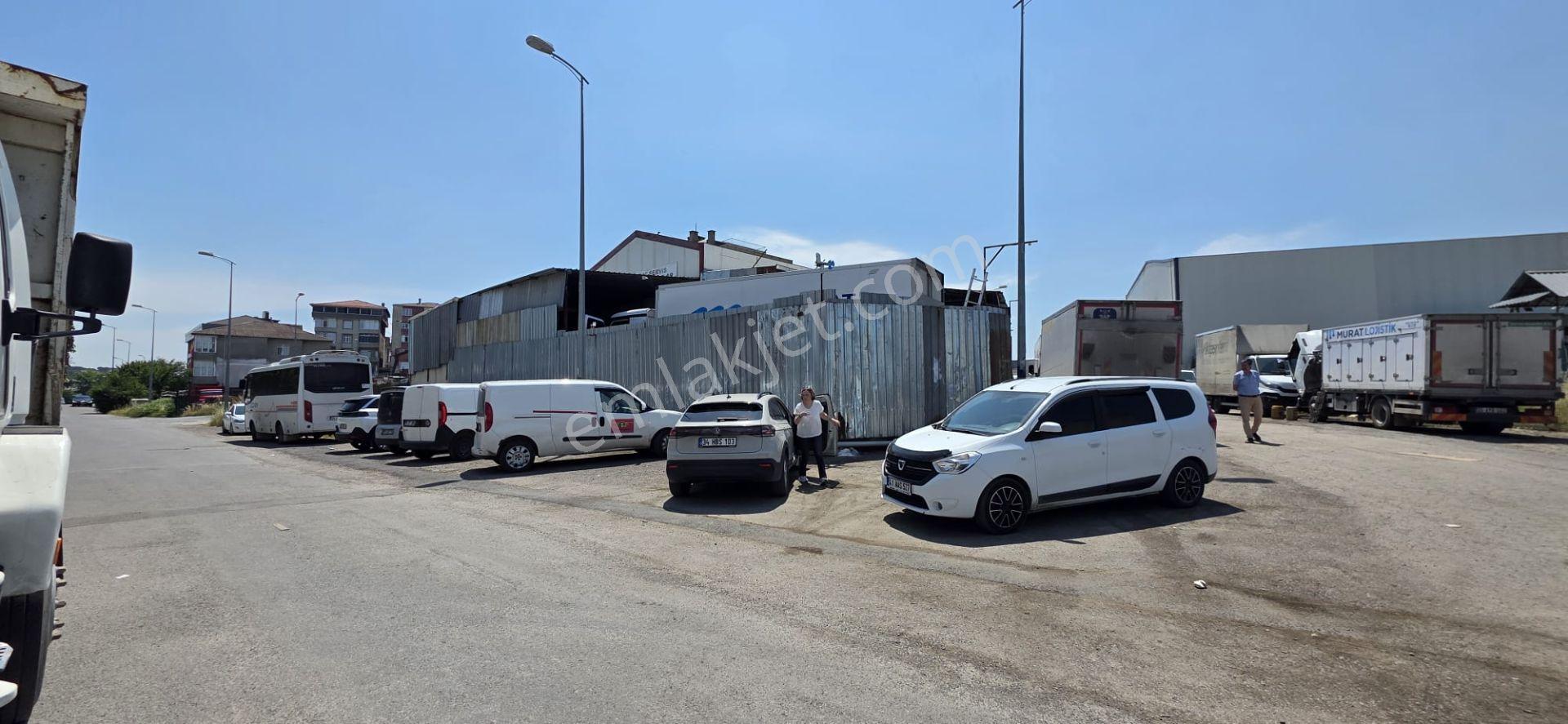 Ferhatpaşa'da , Depolamaya Ve İmalata Uygun , 463 M2 İşyeri - Görsel 15