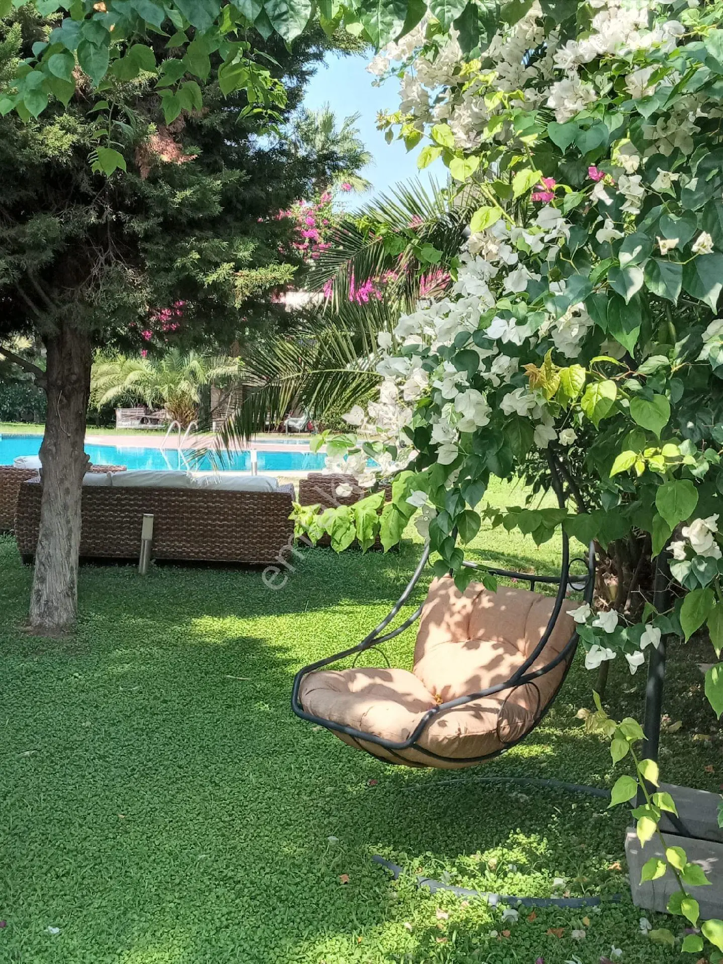 Fiyat Düştü! Sahibinden Türbükünde Merkezi Konumda Nezih Sitede 3+1 Müstakil Villa - Görsel 3