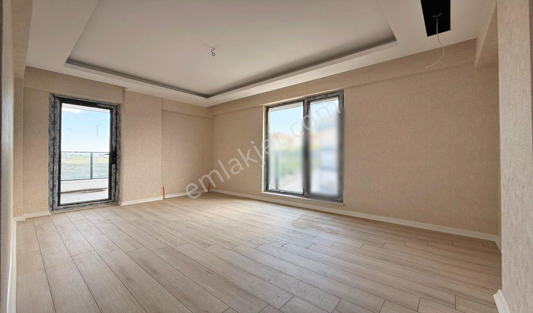 Vadi'den Karakaya'da Sıfır-lüks-geniş-kök Tapu-4+1 Daire ! - Görsel 13