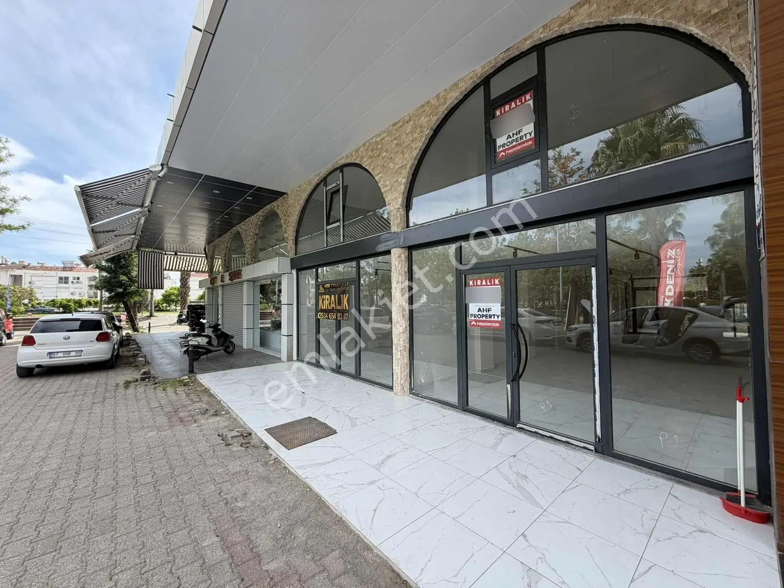 Konaklı Merkez Kiralık 2 Adet Dükkan - Görsel 5