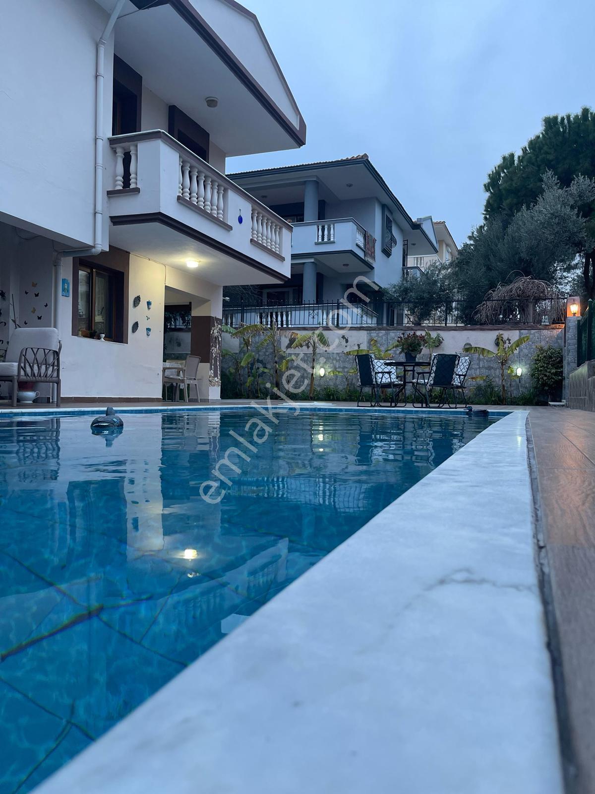 Çeşme Dalyan Marina Yakını Kiralık Sezonluk/aylık Müstakil Havuzlu Villa - Görsel 2