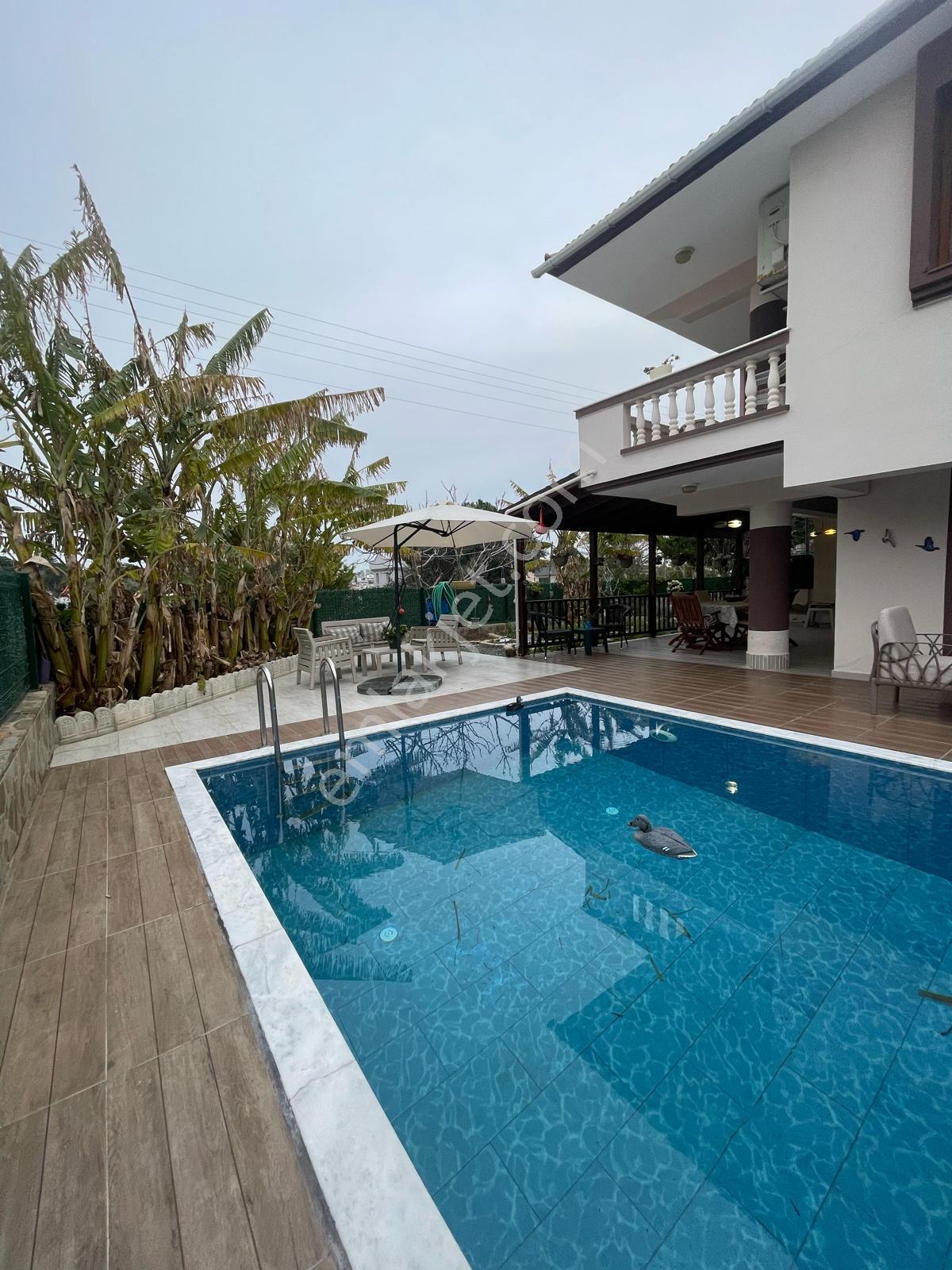 Çeşme Dalyan Marina Yakını Kiralık Sezonluk/aylık Müstakil Havuzlu Villa - Görsel 15