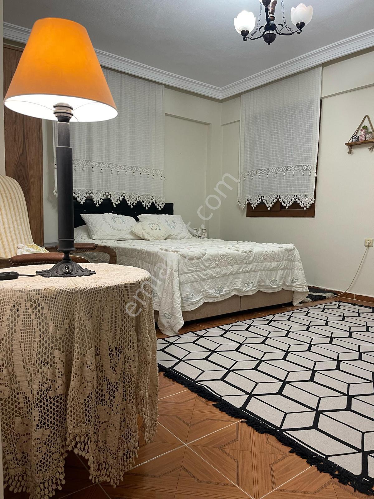 Çeşme Dalyan Marina Yakını Kiralık Sezonluk/aylık Müstakil Havuzlu Villa - Görsel 6