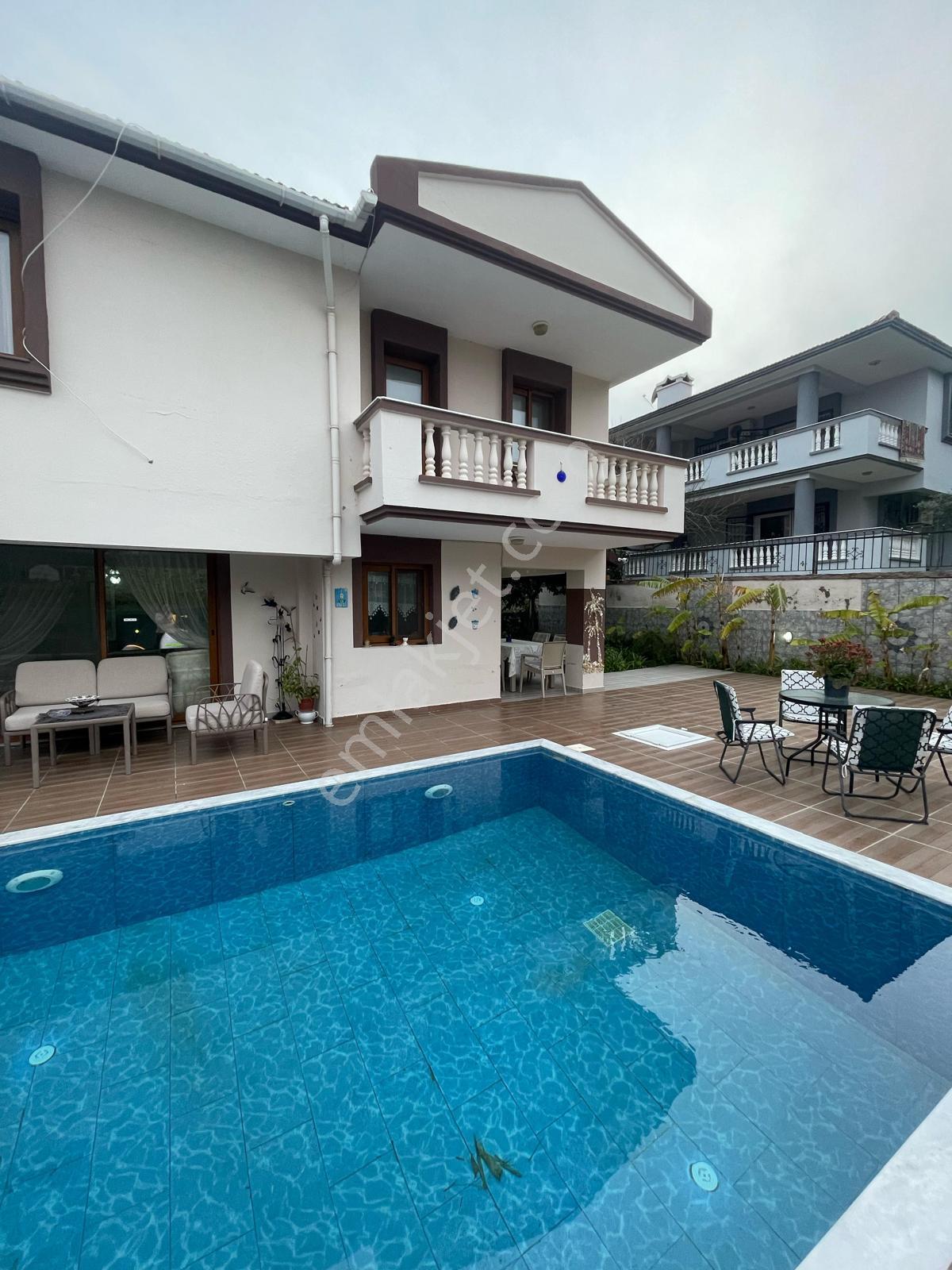 Çeşme Dalyan Marina Yakını Kiralık Sezonluk/aylık Müstakil Havuzlu Villa - Görsel 7