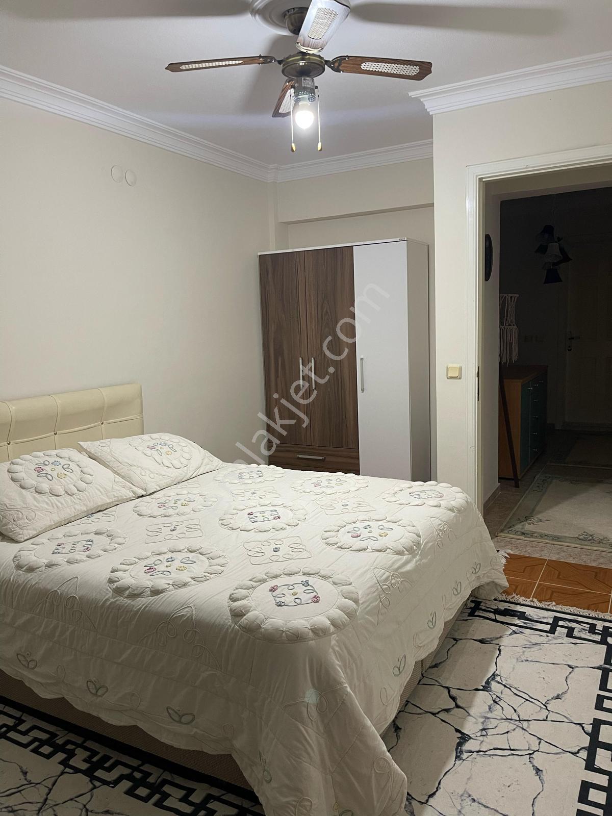Çeşme Dalyan Marina Yakını Kiralık Sezonluk/aylık Müstakil Havuzlu Villa - Görsel 12