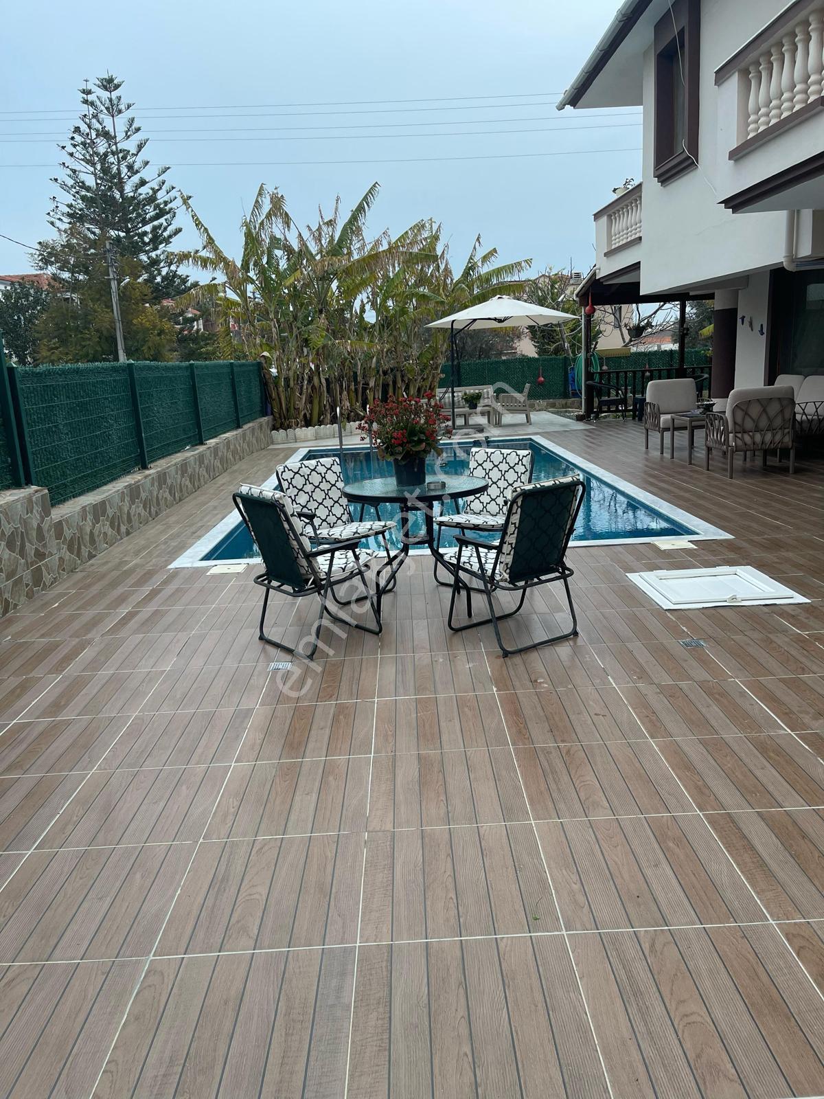 Çeşme Dalyan Marina Yakını Kiralık Sezonluk/aylık Müstakil Havuzlu Villa - Görsel 26