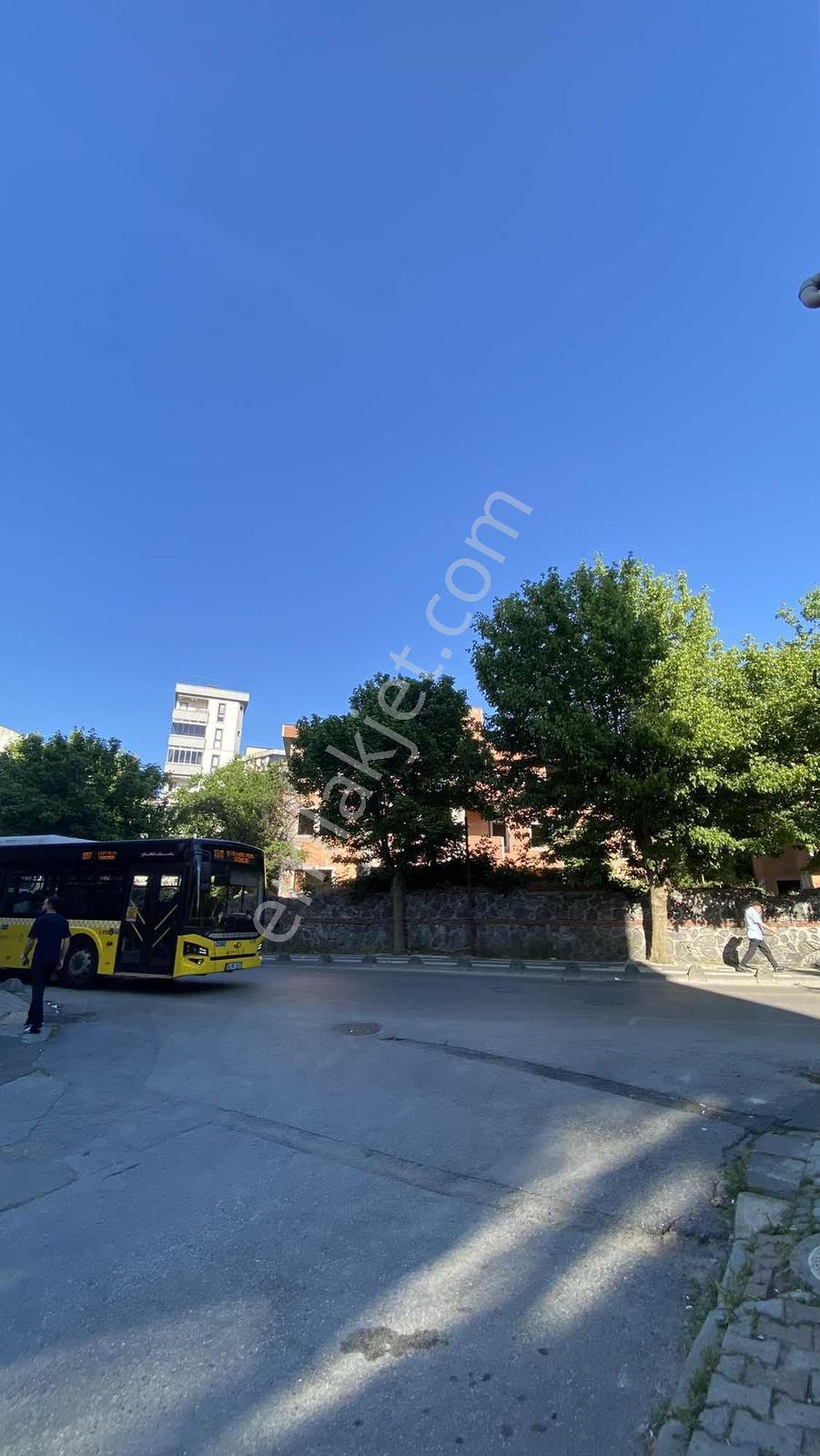 Çekmeköy Cumhuriye Mah Kiralık Depo Üretimhane Kiralık Acil