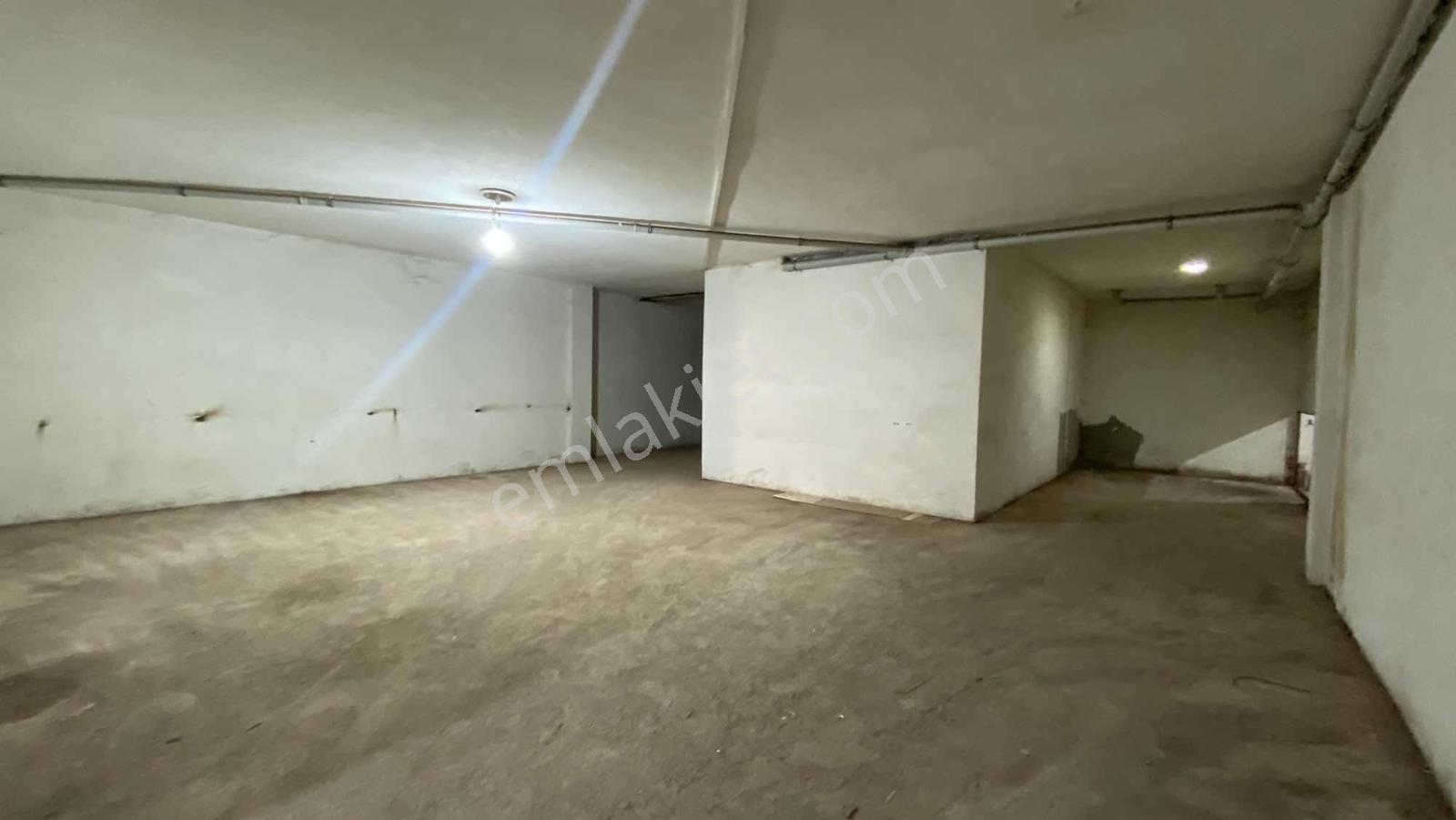 Çekmeköy Cumhuriye Mah Kiralık Depo Üretimhane Kiralık Acil - Görsel 4
