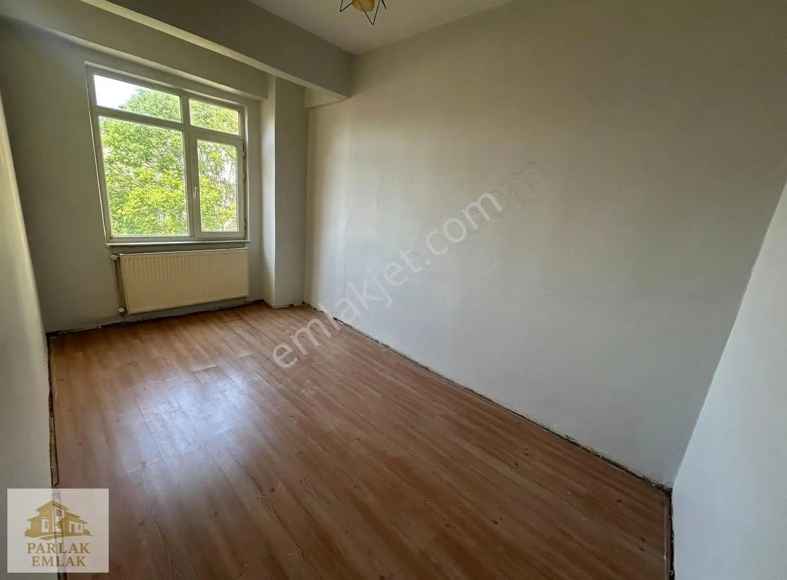 Üsküdar Merkeze Yakın 2+1 70m² Ara Kat Daire!! - Görsel 2